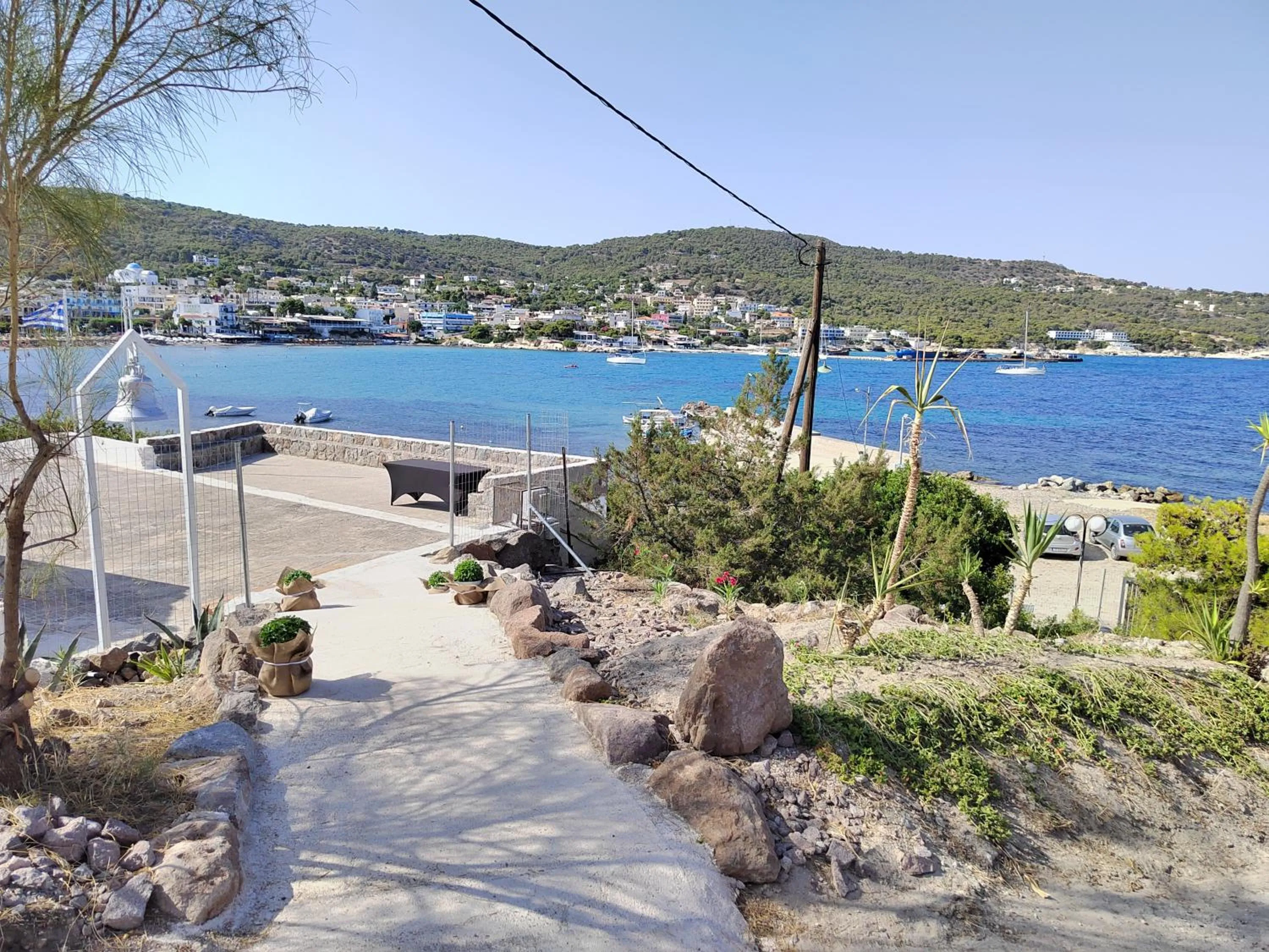 Property building in Oneiro glico