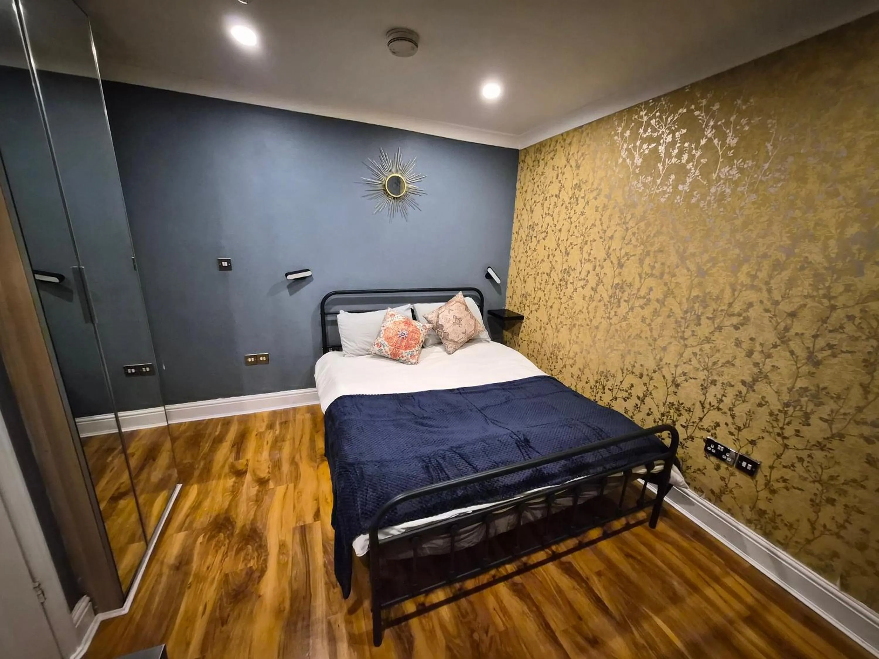 Bed in Dodi Aparts London, near Stratford close to tube station