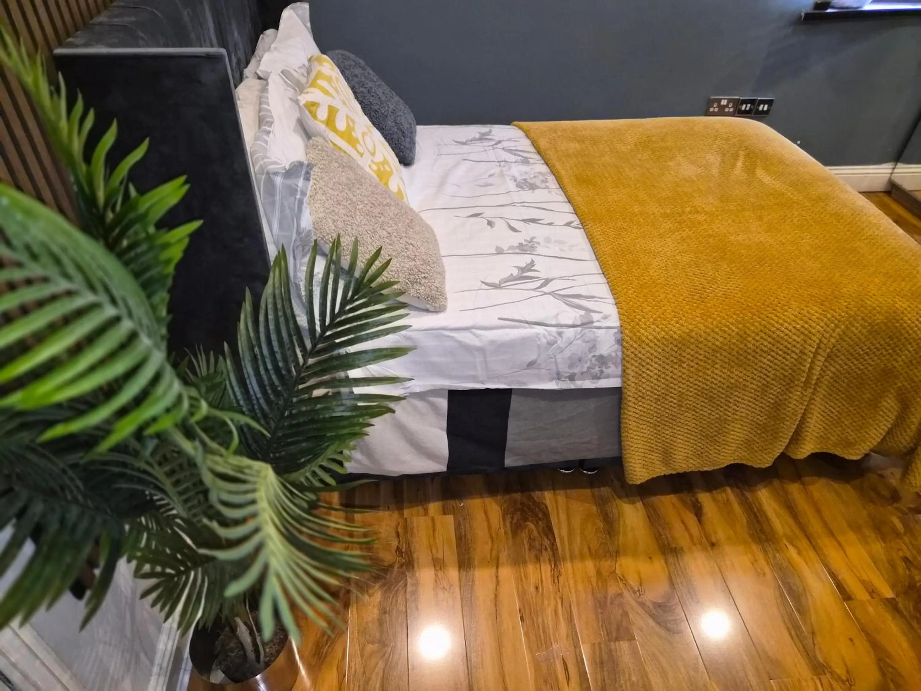 Bed in Dodi Aparts London, near Stratford close to tube station