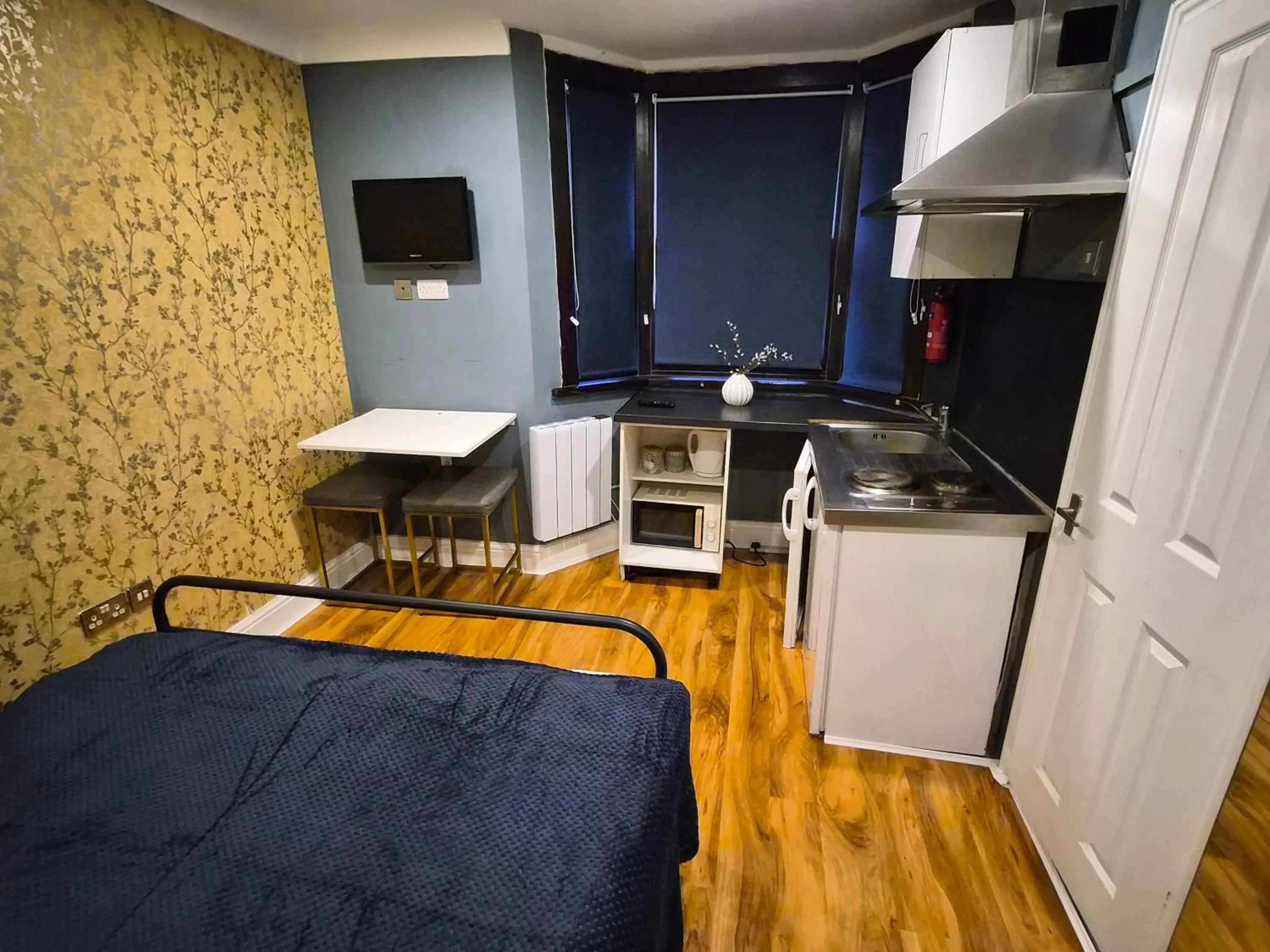 Bed in Dodi Aparts London, near Stratford close to tube station