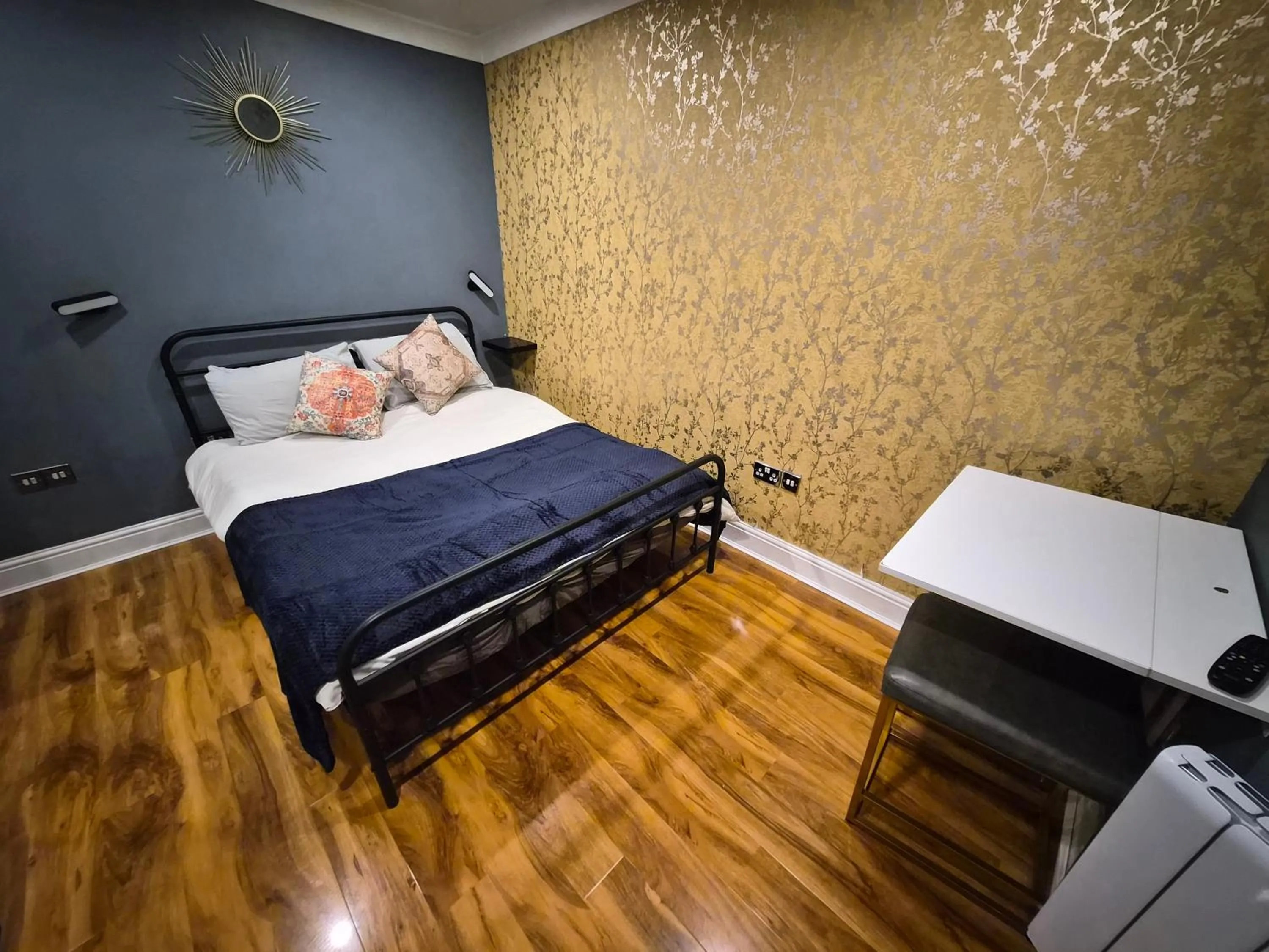 Bed in Dodi Aparts London, near Stratford close to tube station