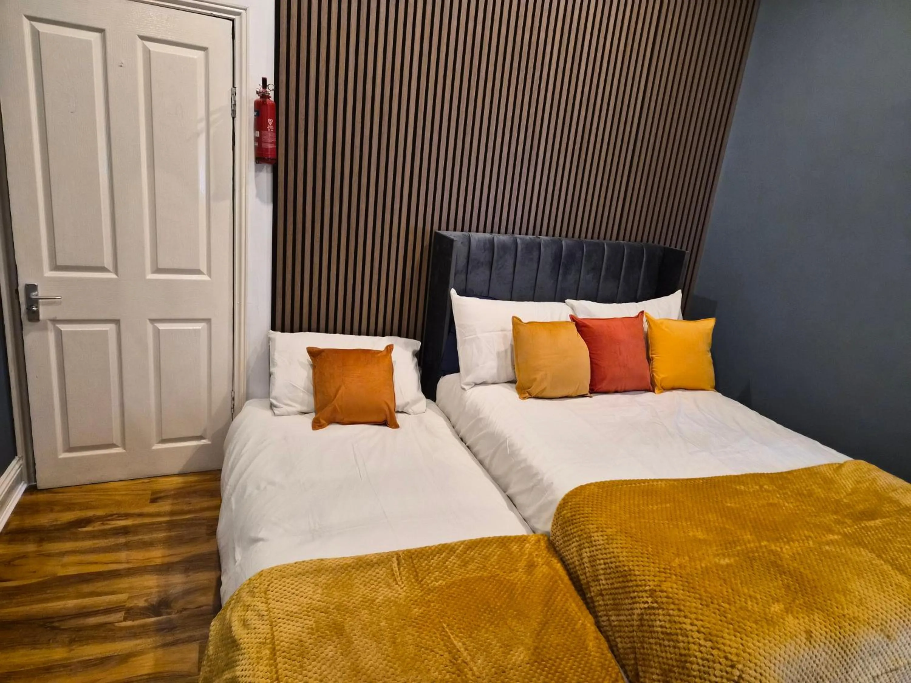 Bed in Dodi Aparts London, near Stratford close to tube station