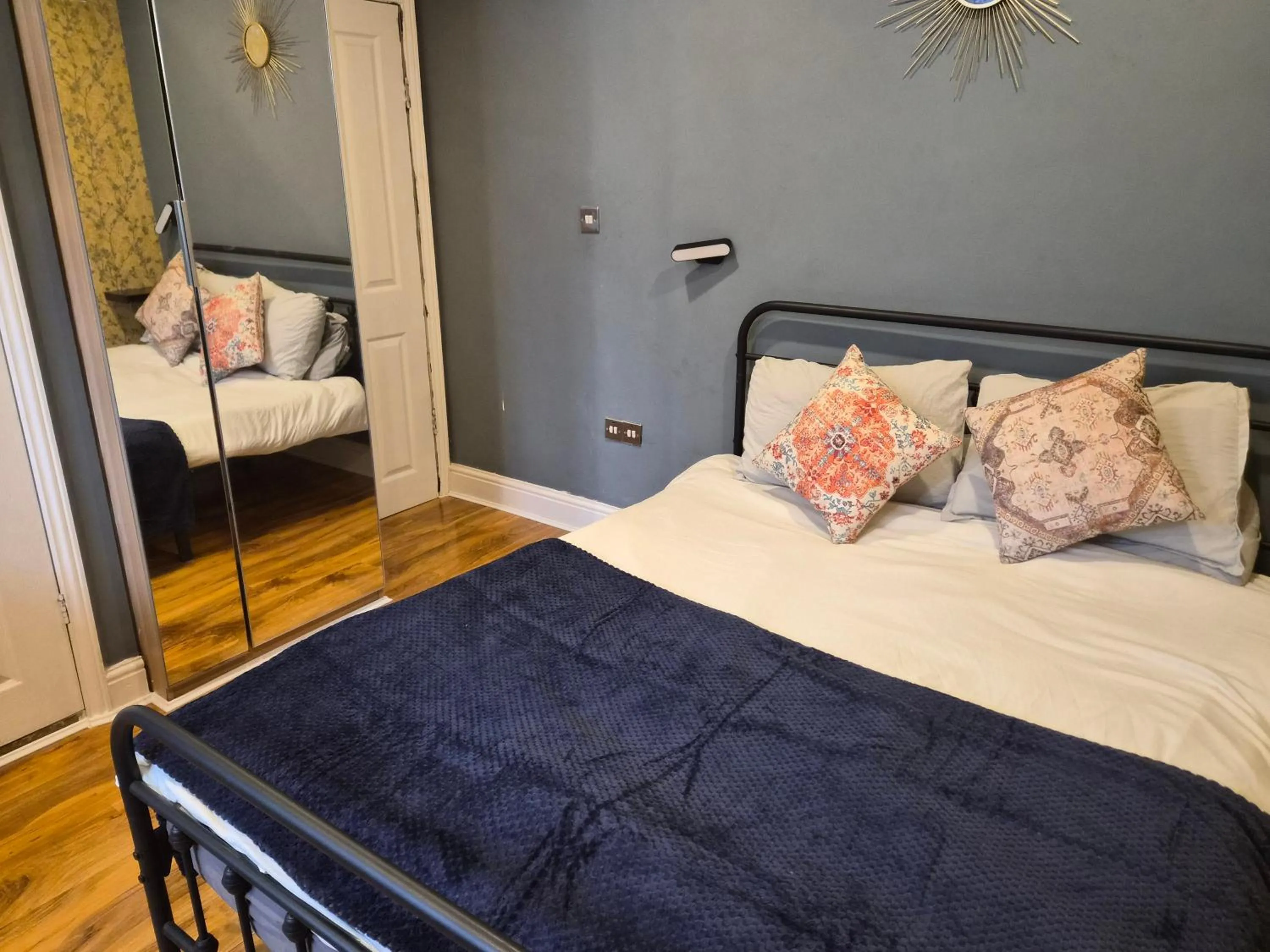 Bed in Dodi Aparts London, near Stratford close to tube station