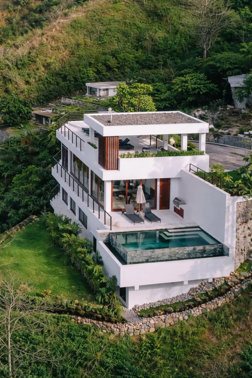 Property building in Selong Selo Resort and Villas