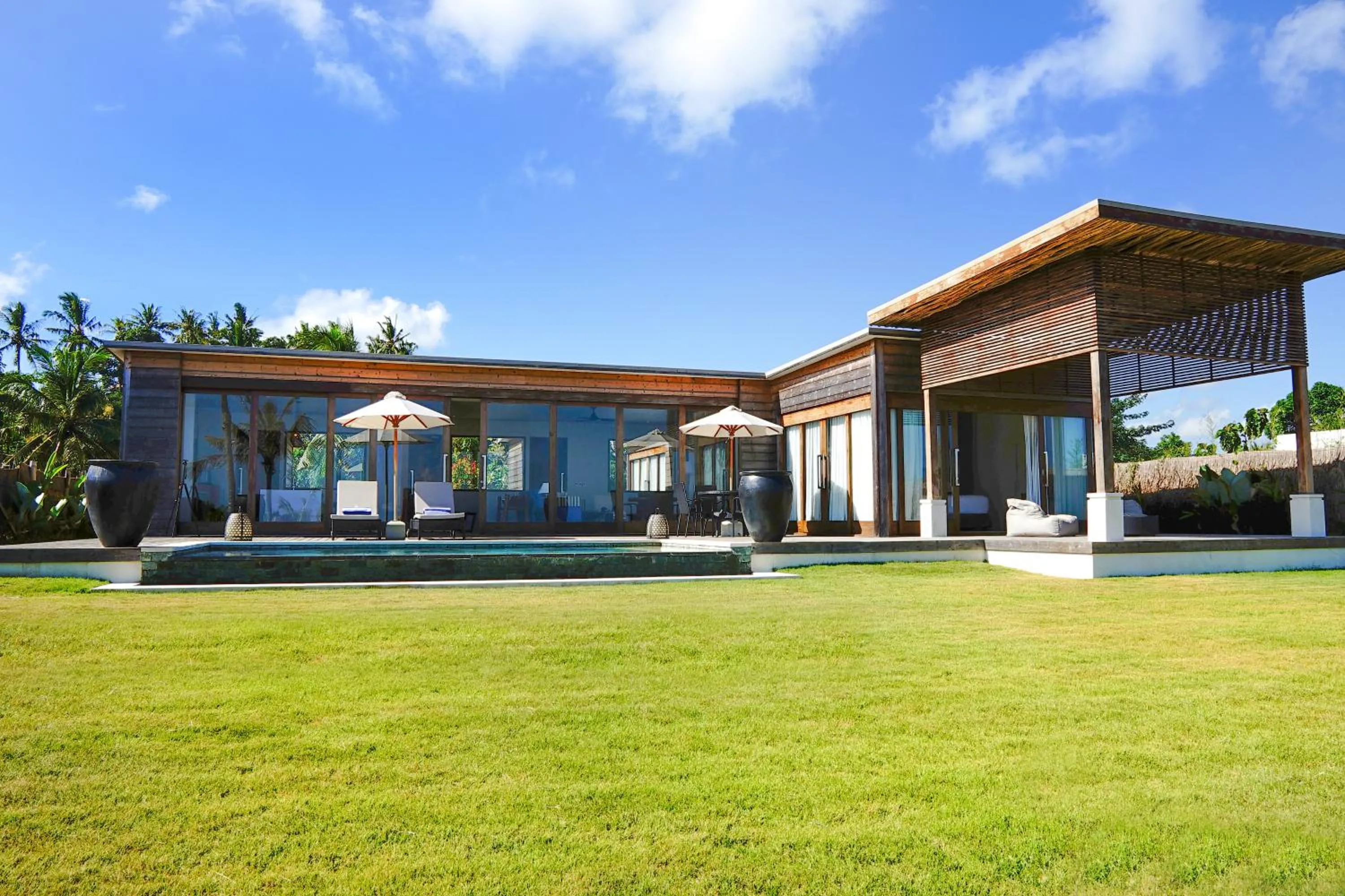 Kayu 2-Bedroom Villa with Open-plan Spaces & Ocean View in Selong Selo Resort and Villas