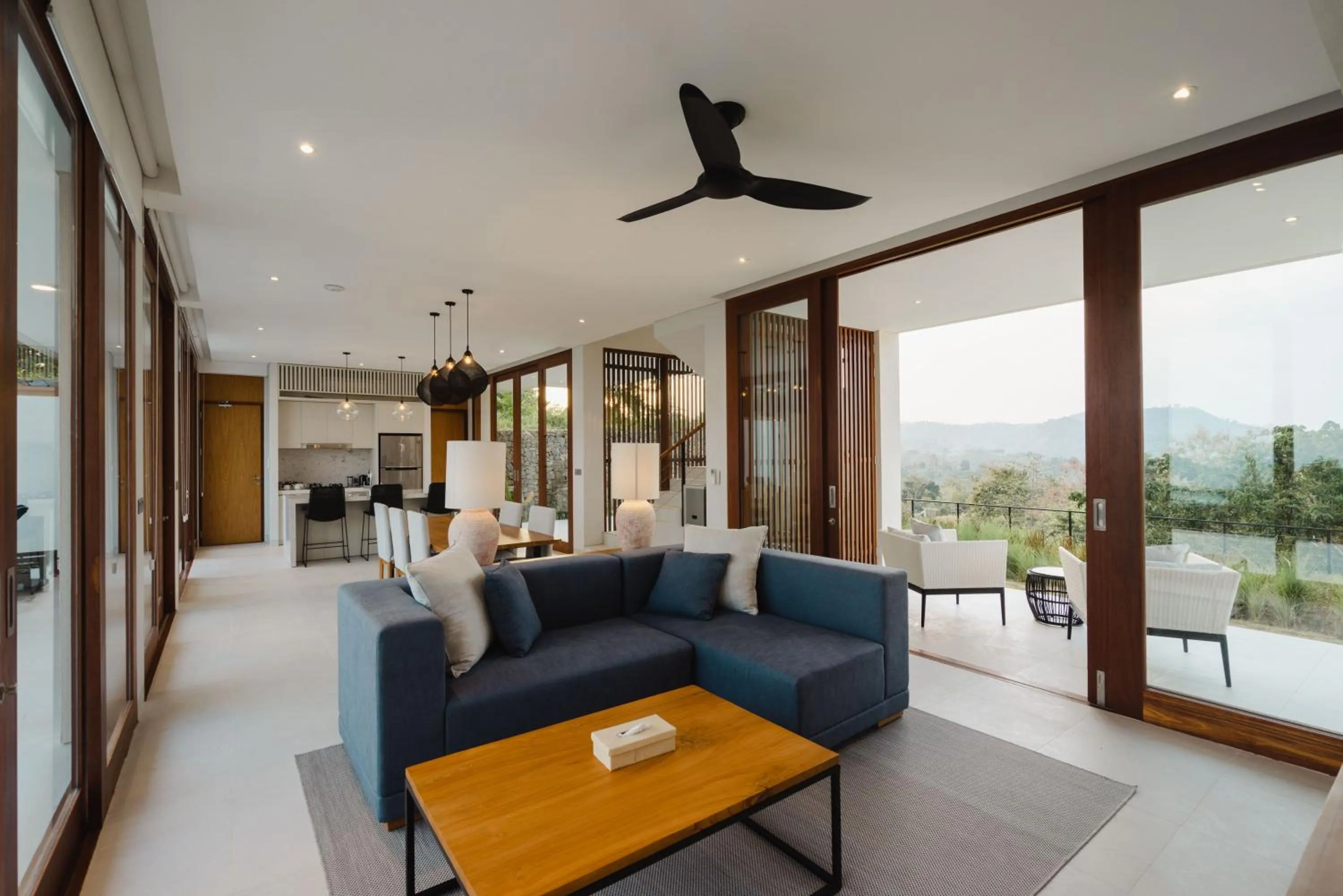 Living room in Selong Selo Resort and Villas