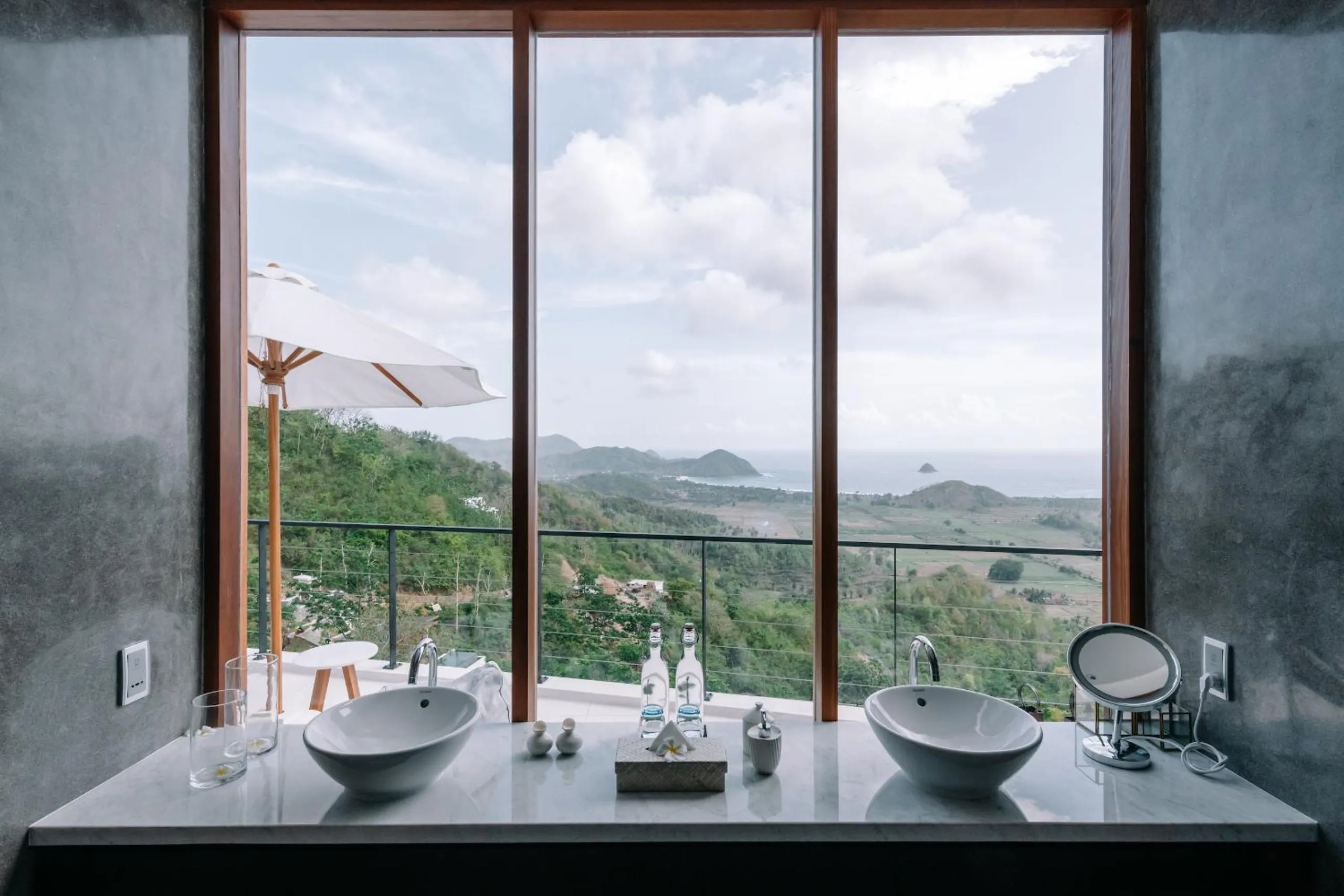 Bathroom in Selong Selo Resort and Villas
