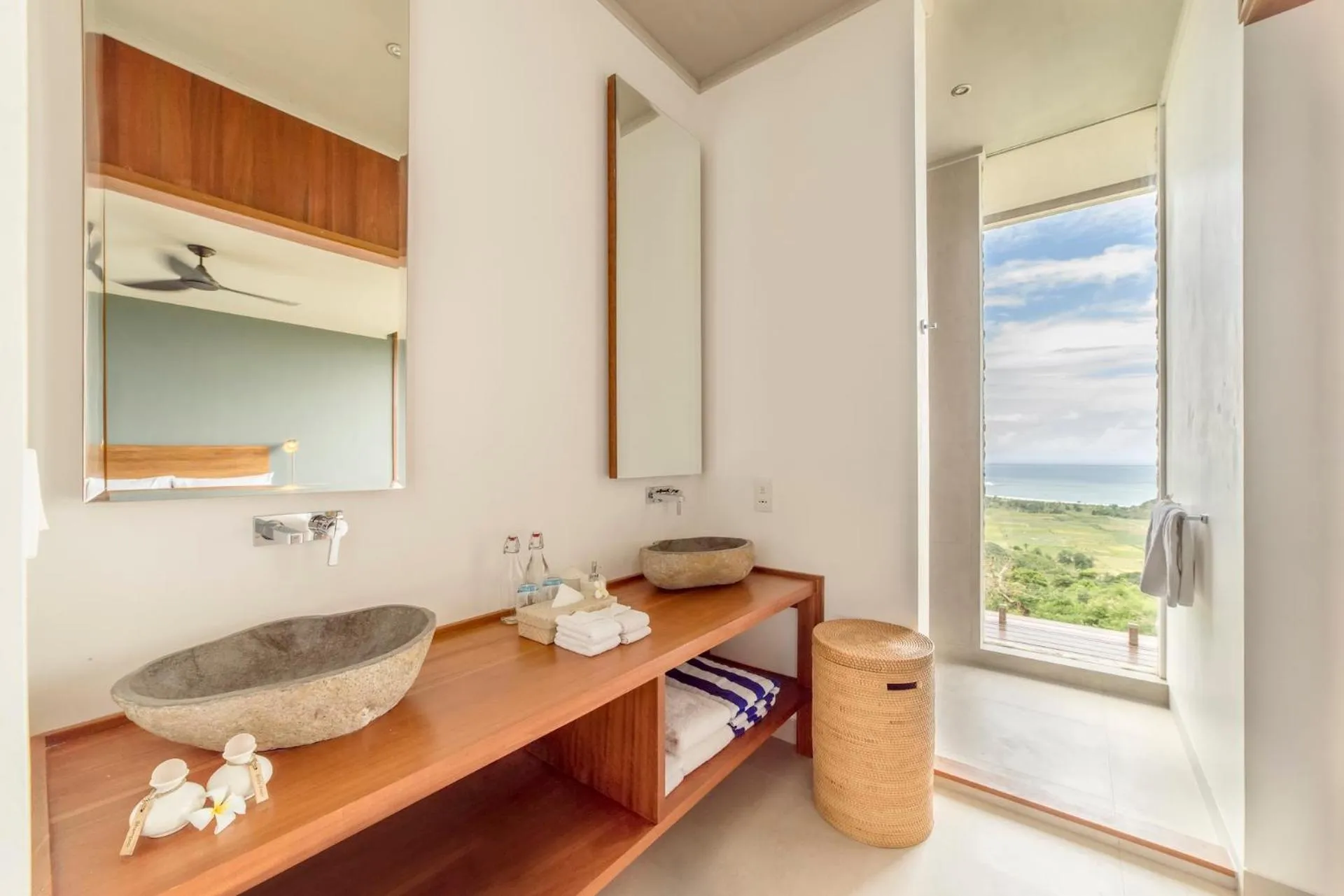 Bathroom in Selong Selo Resort and Villas