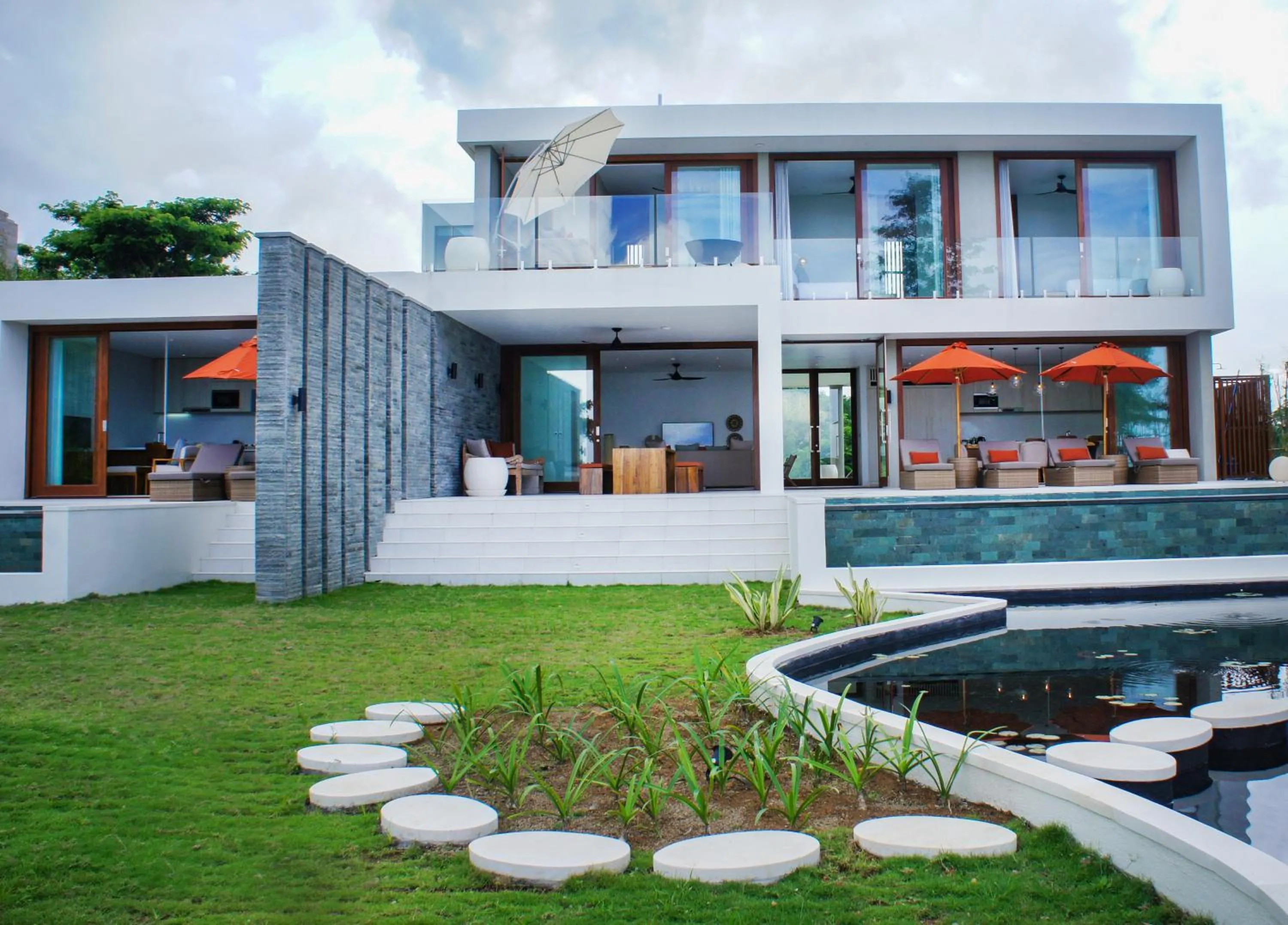 Property building in Selong Selo Resort and Villas