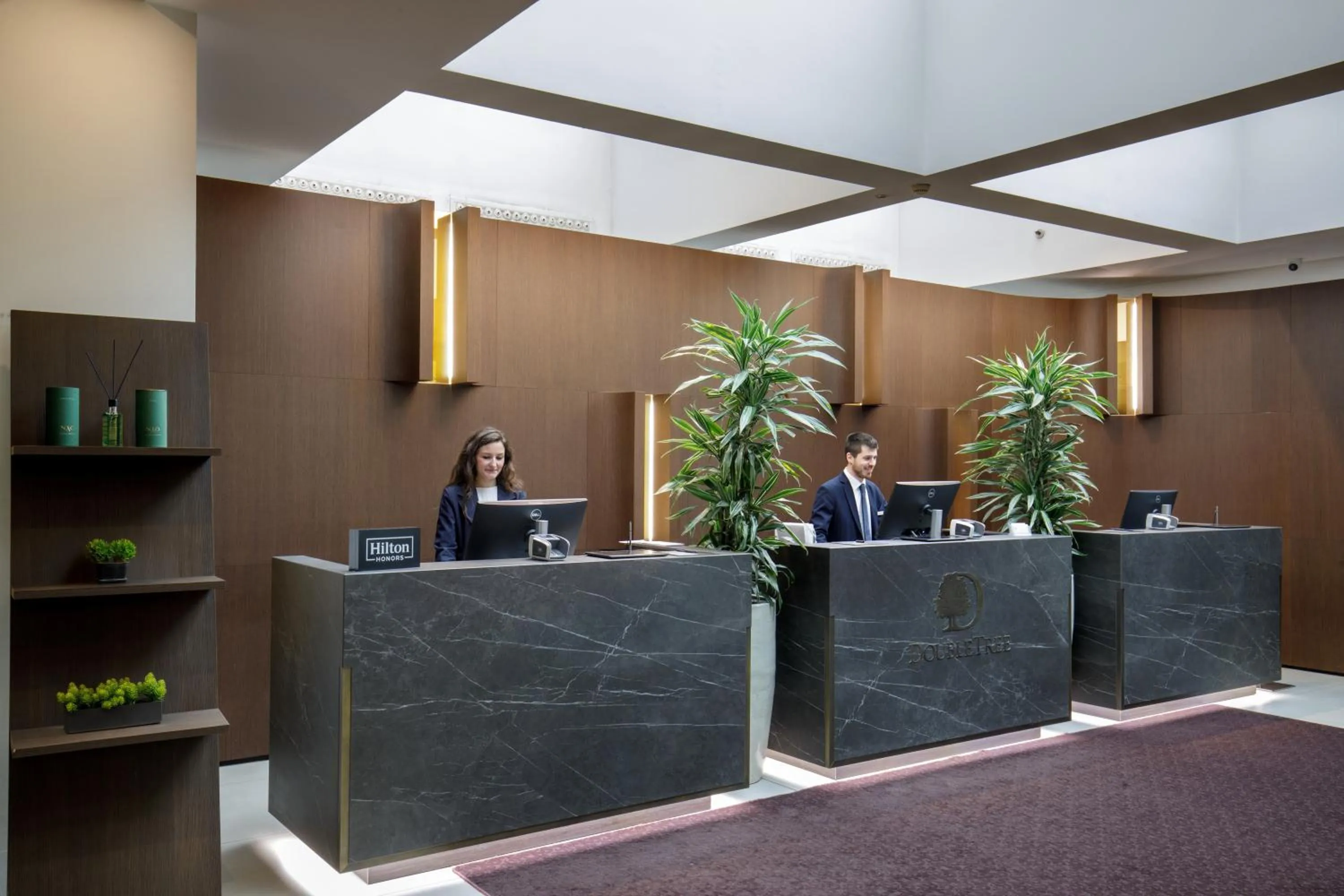 Lobby or reception in DoubleTree By Hilton Milan