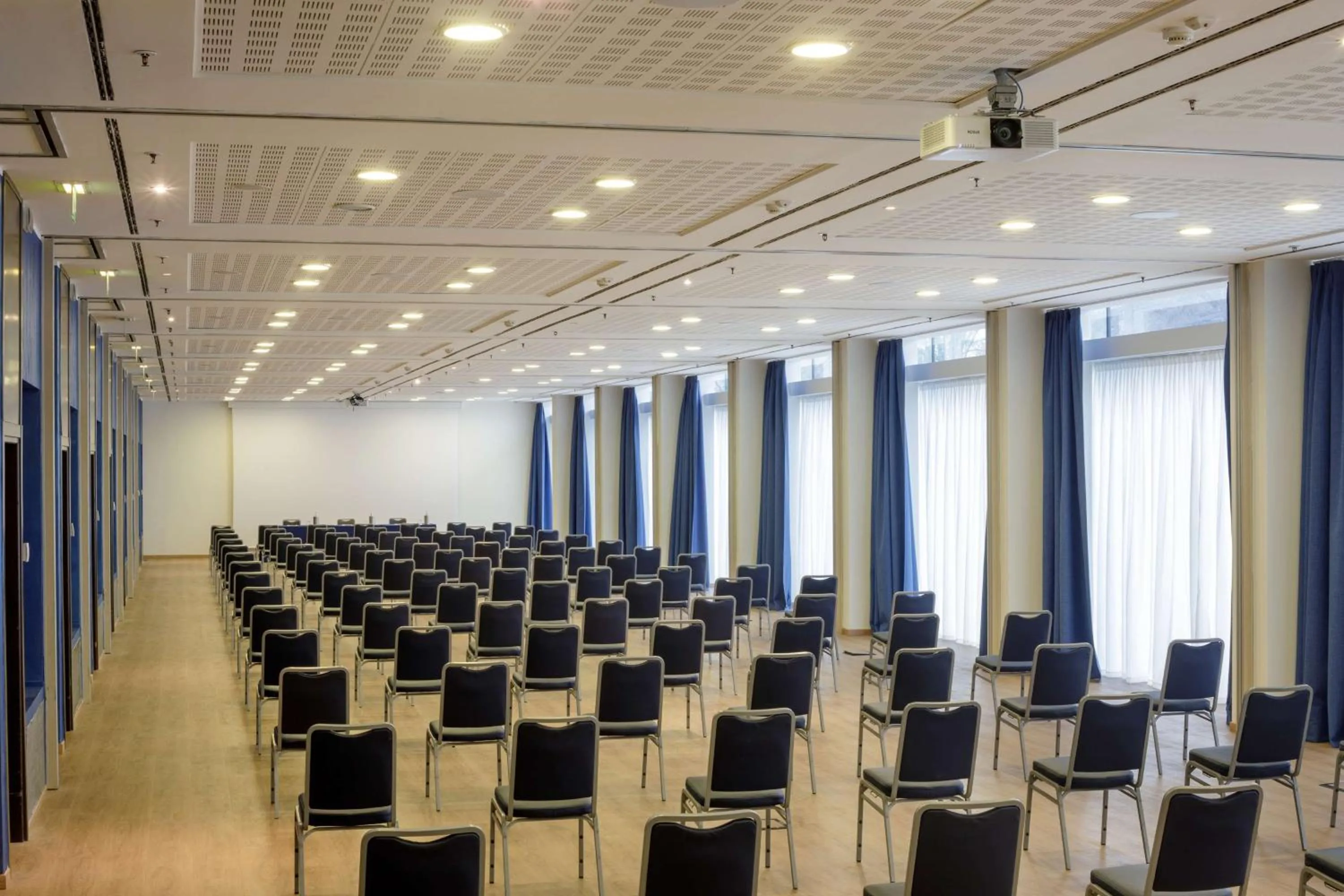 Meeting/conference room in DoubleTree By Hilton Milan