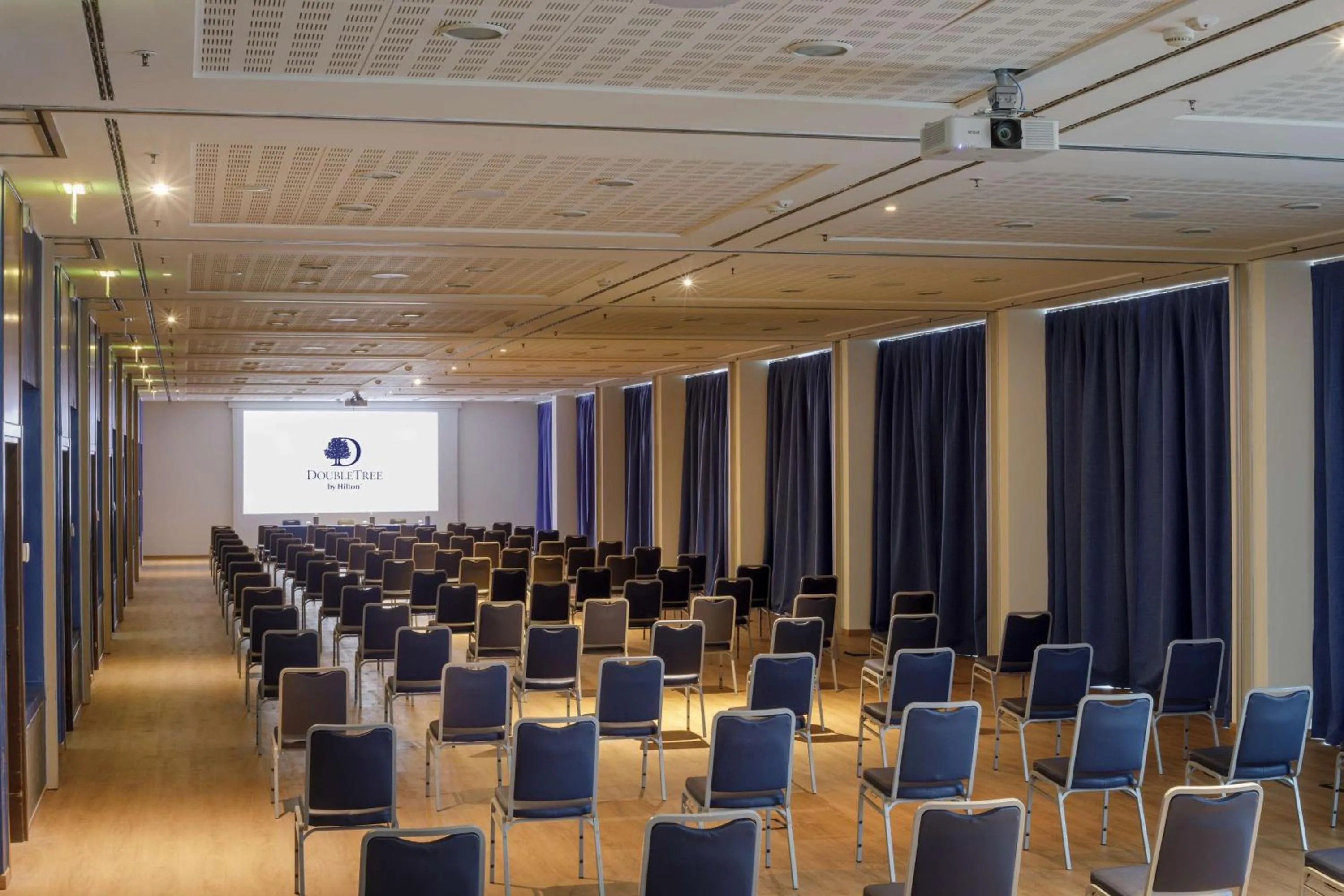 Meeting/conference room in DoubleTree By Hilton Milan