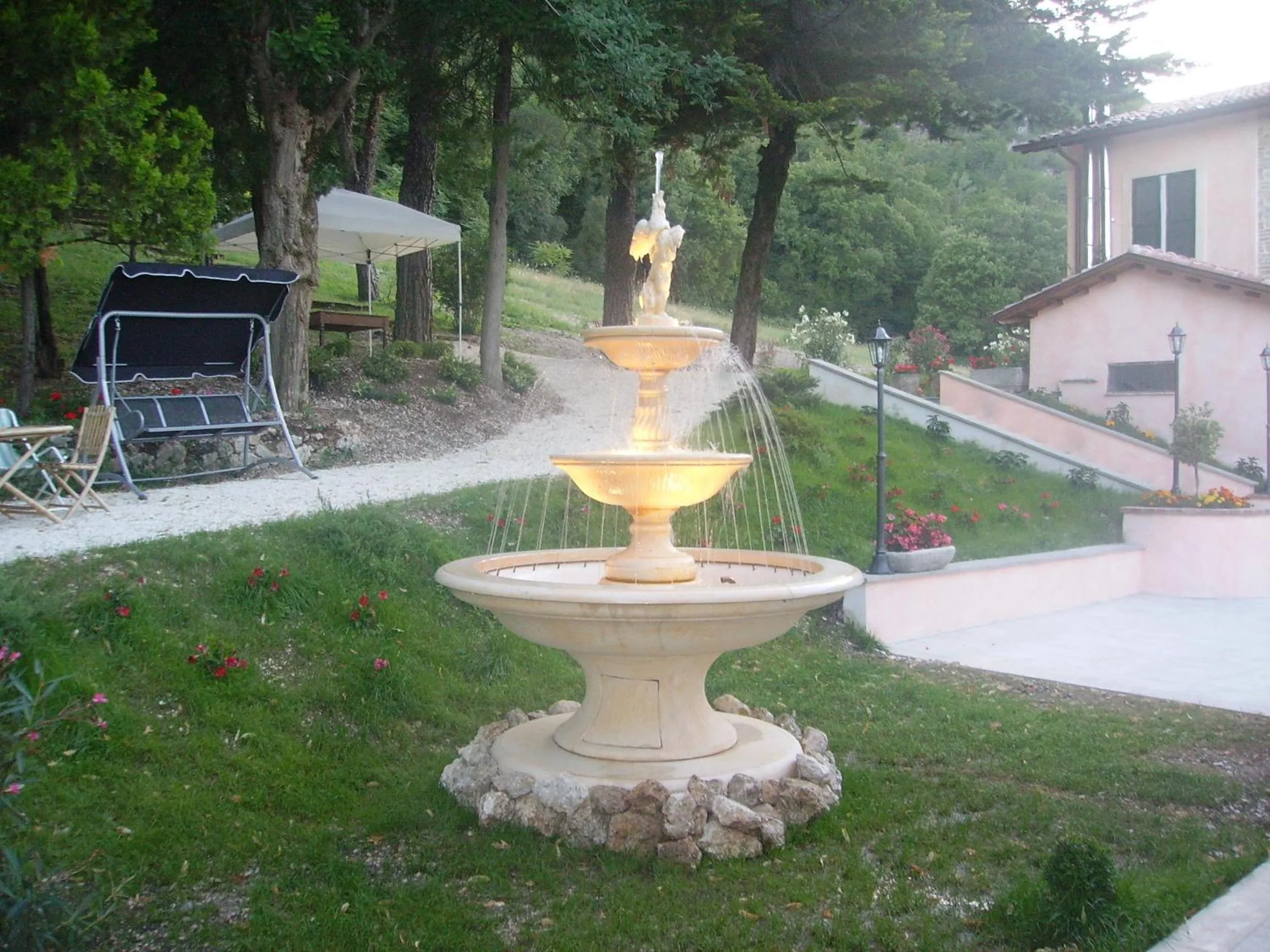 Decorative detail in Dimora della Fonte