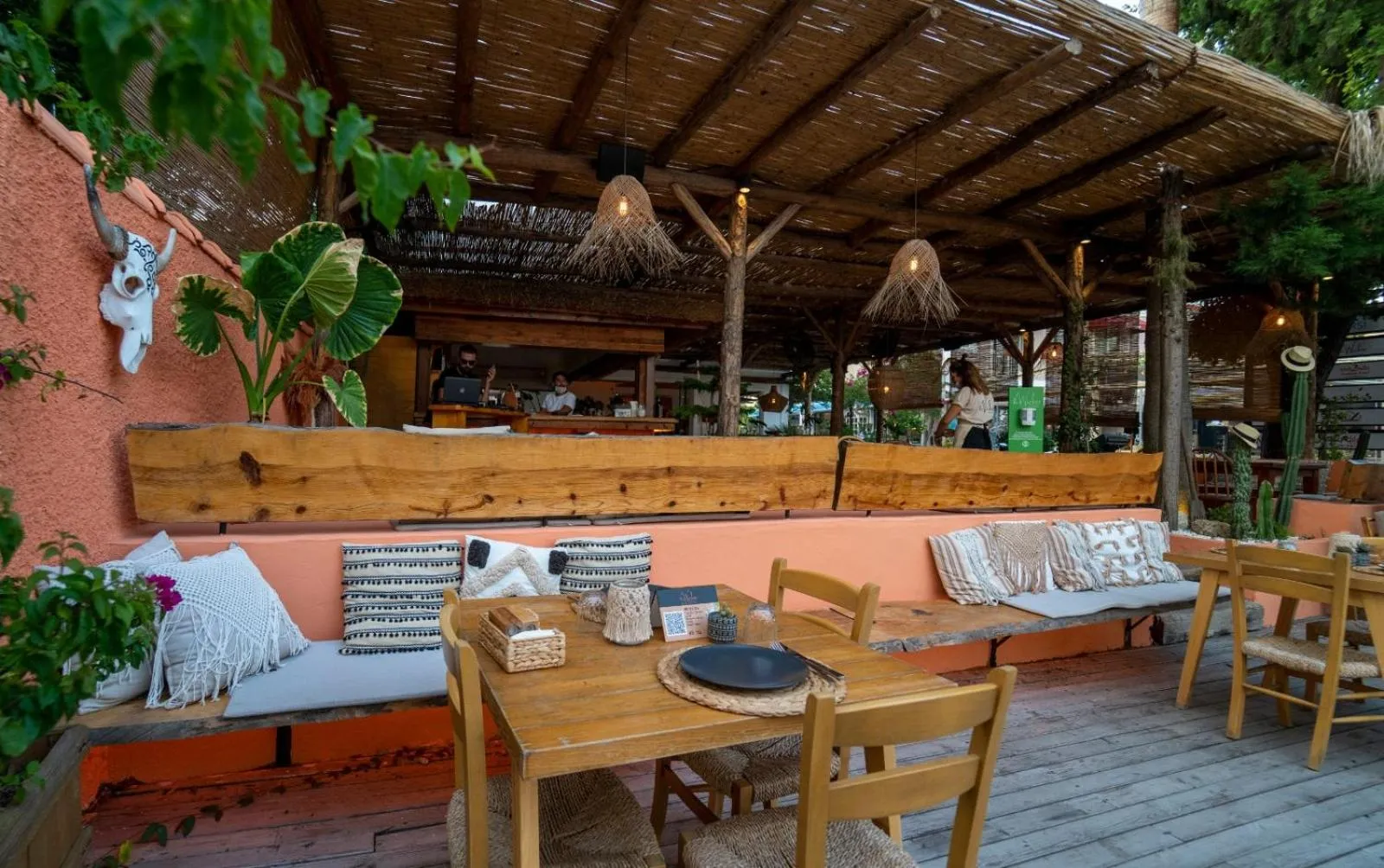 Restaurant/places to eat in Son2oda