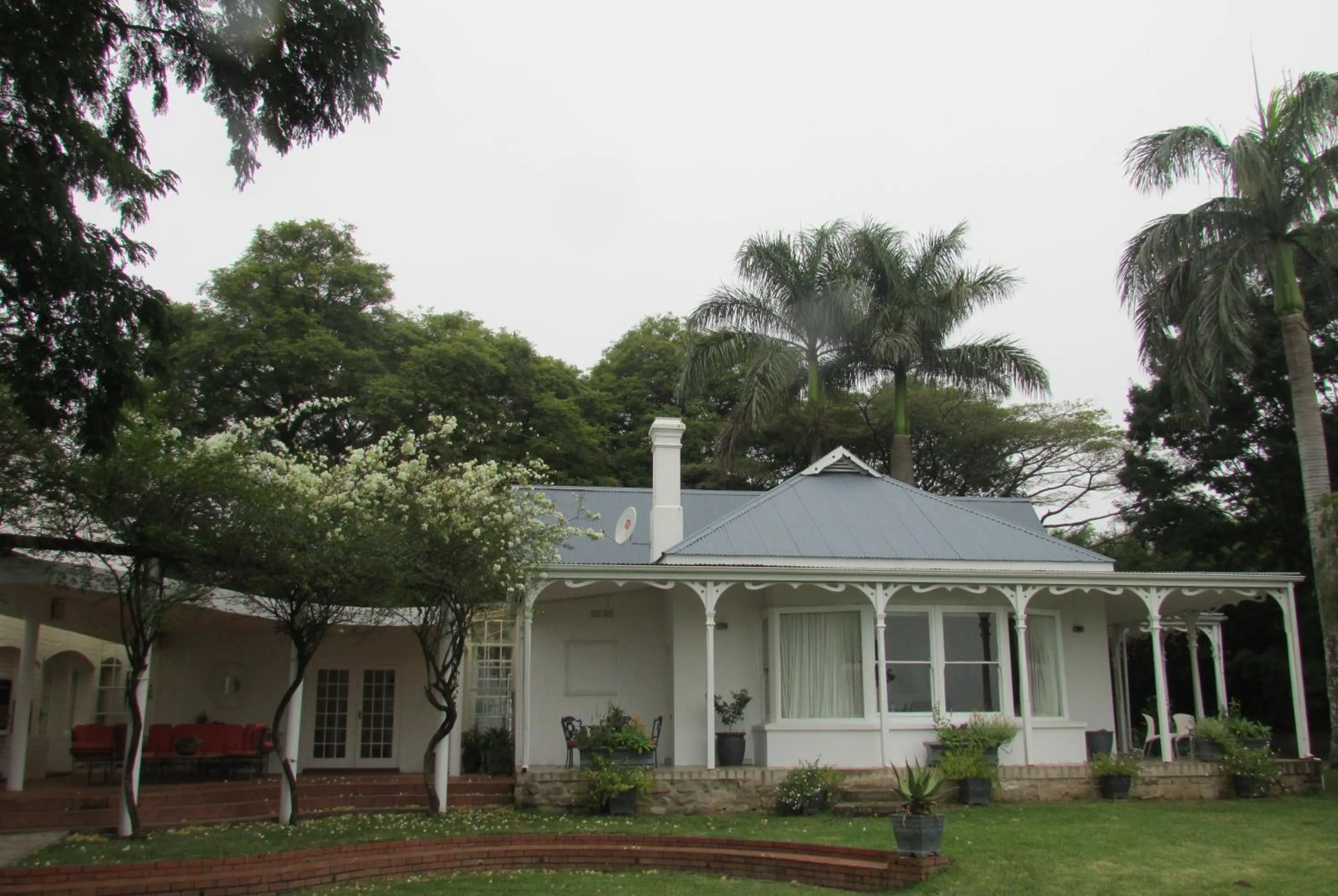 Property building in Sugar Hill Manor