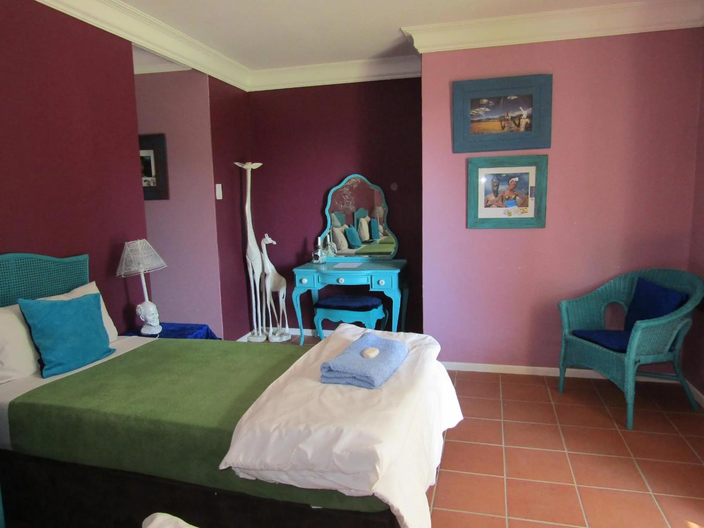 Decorative detail, Bed in Sugar Hill Manor