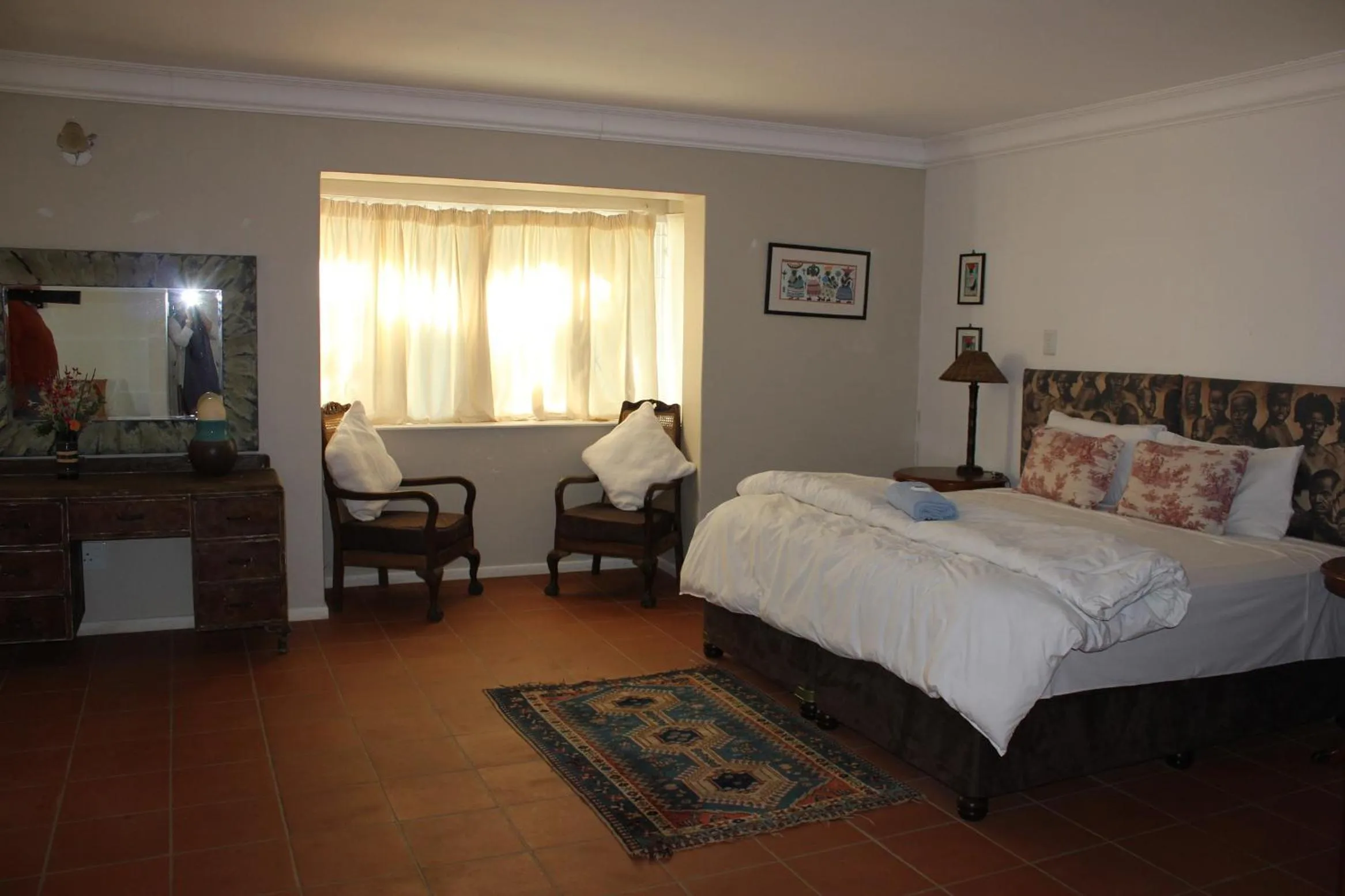 Bed in Sugar Hill Manor