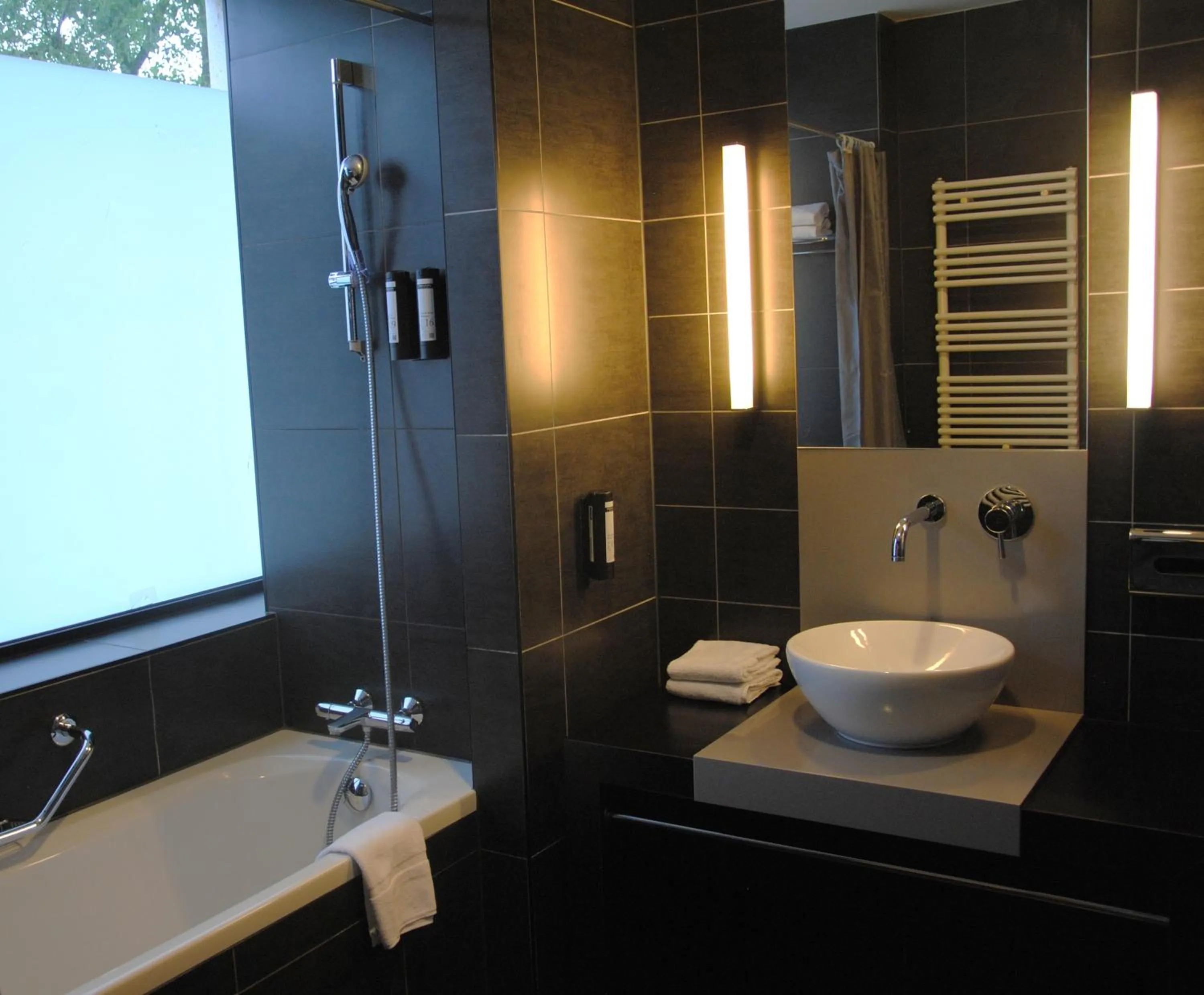 B&B HOTEL Brussels East Woluwe