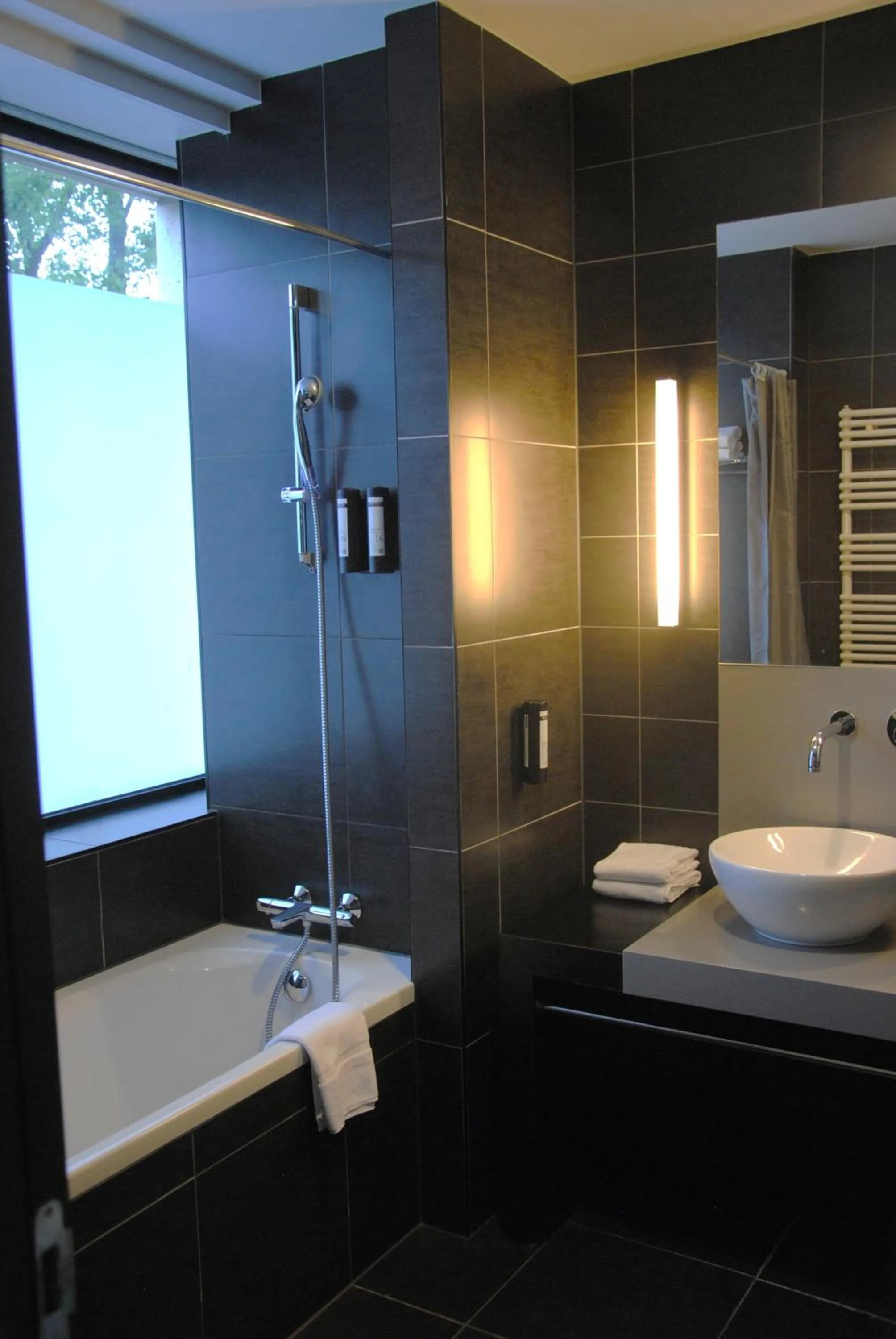 B&B HOTEL Brussels East Woluwe