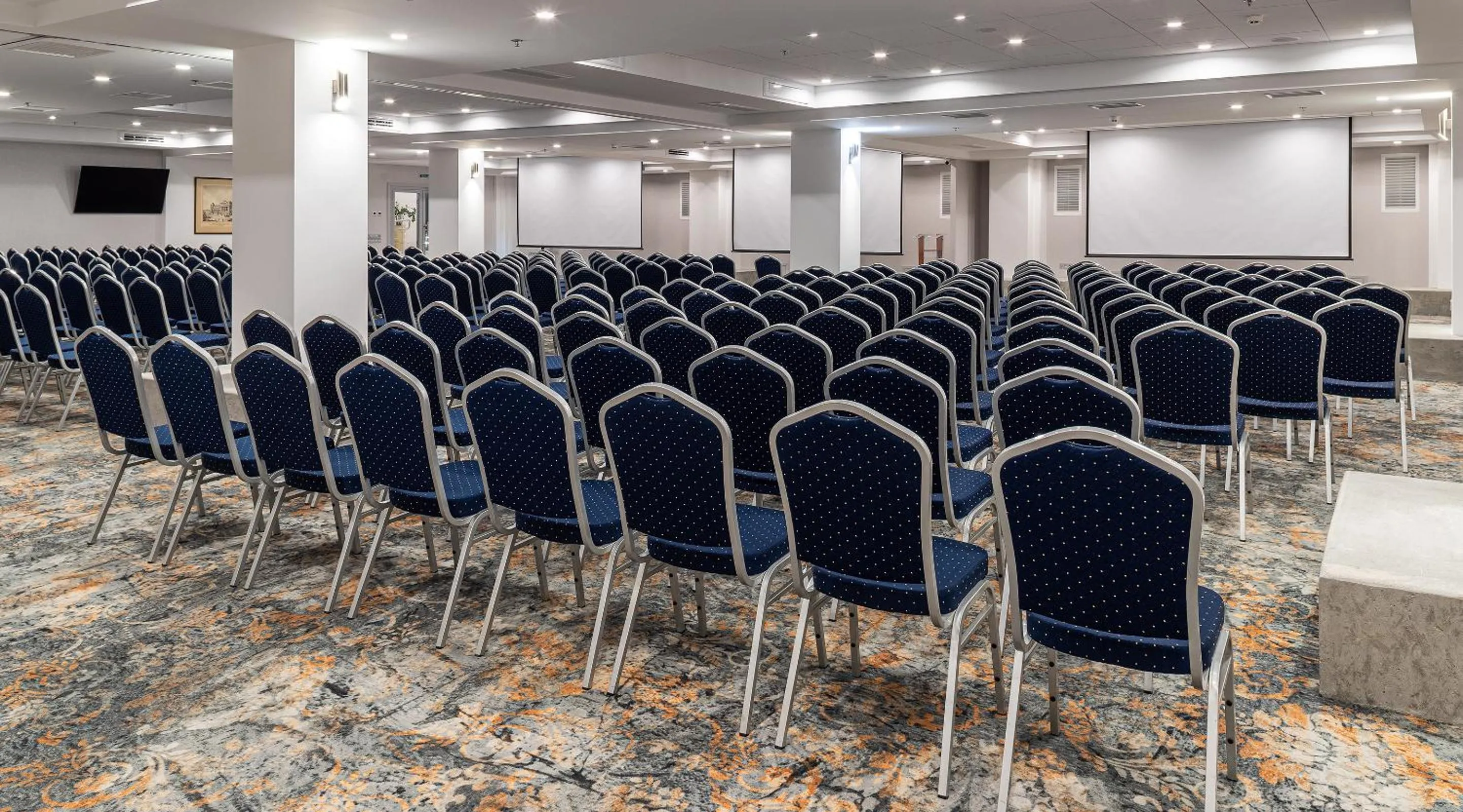 Meeting/conference room in Premier Hotel Dnister