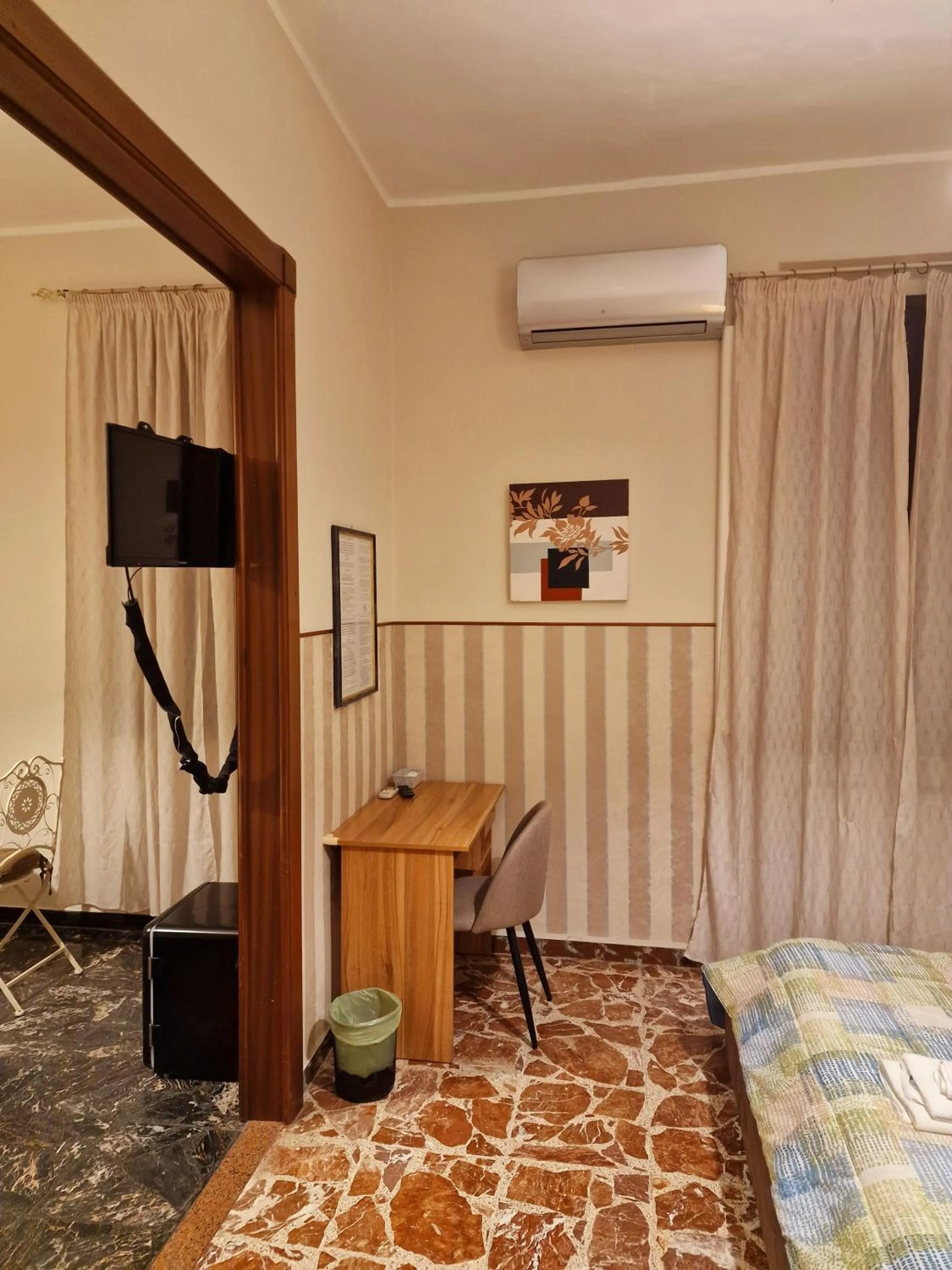 TV and multimedia, Bed in B&B Elisa