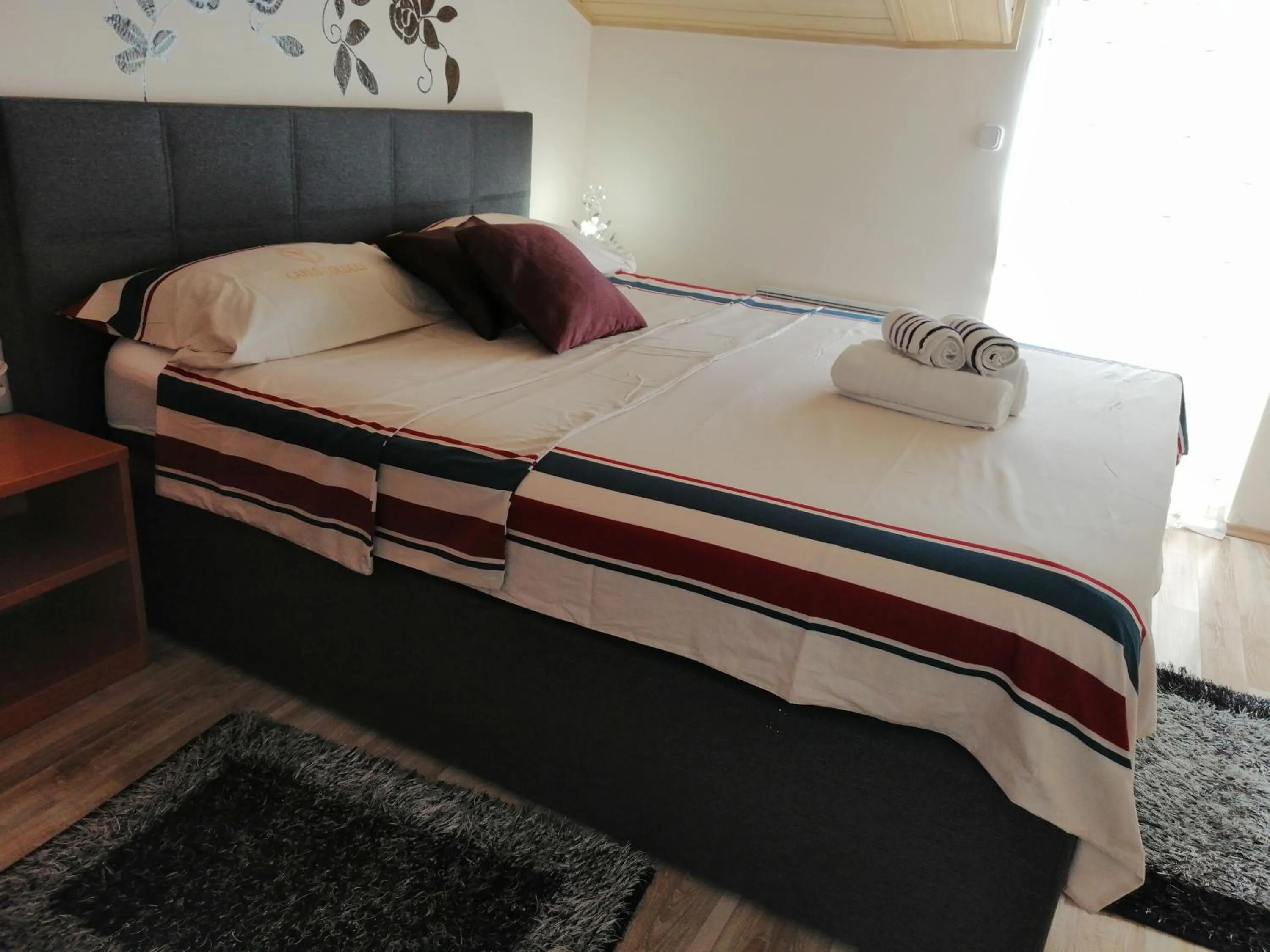 Bed in Villa Vanilla with Heated Pool