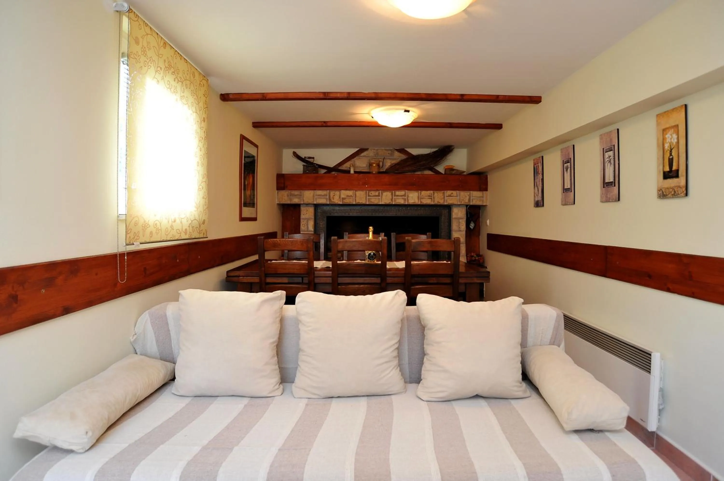 Living room, Bed in Villa Vanilla with Heated Pool