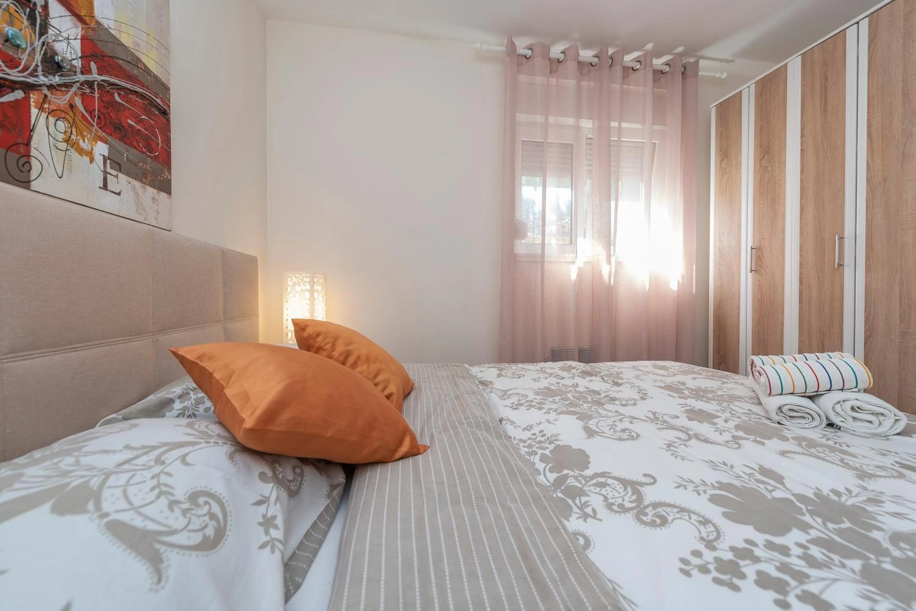 Bed in Villa Vanilla with Heated Pool