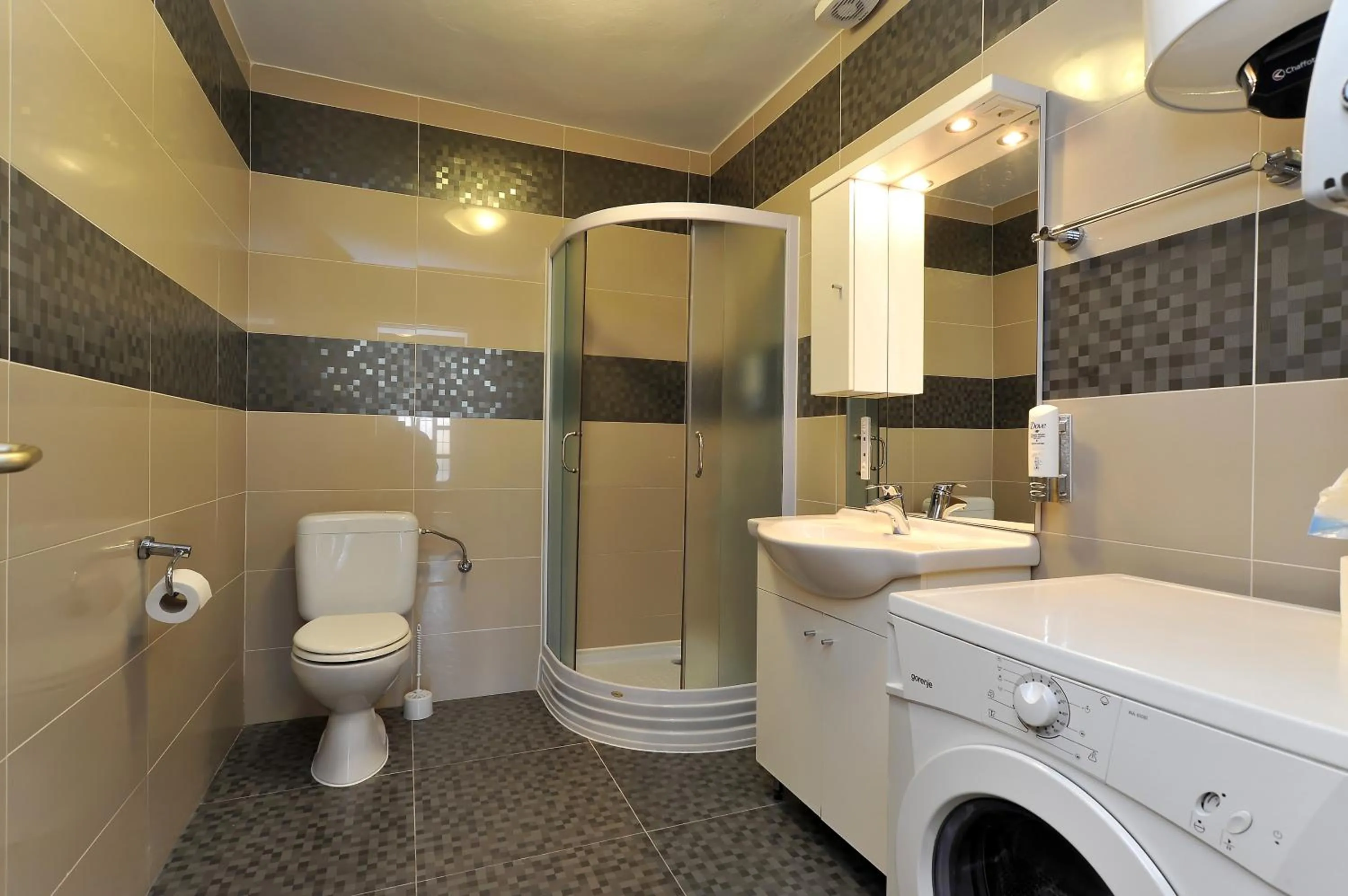 Day in Villa Vanilla with Heated Pool