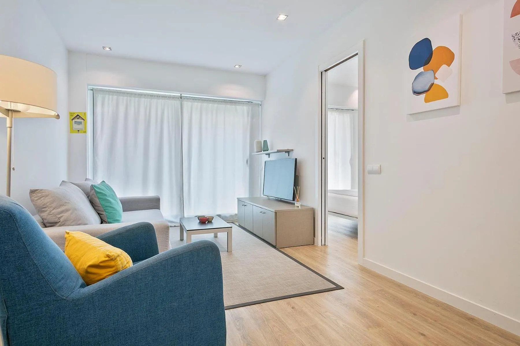 Living room in Lugaris Rambla Apartments