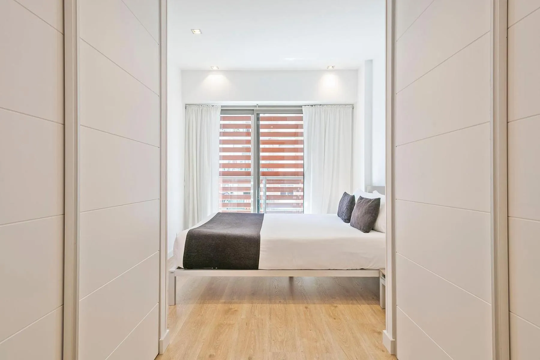 Bed in Lugaris Rambla Apartments