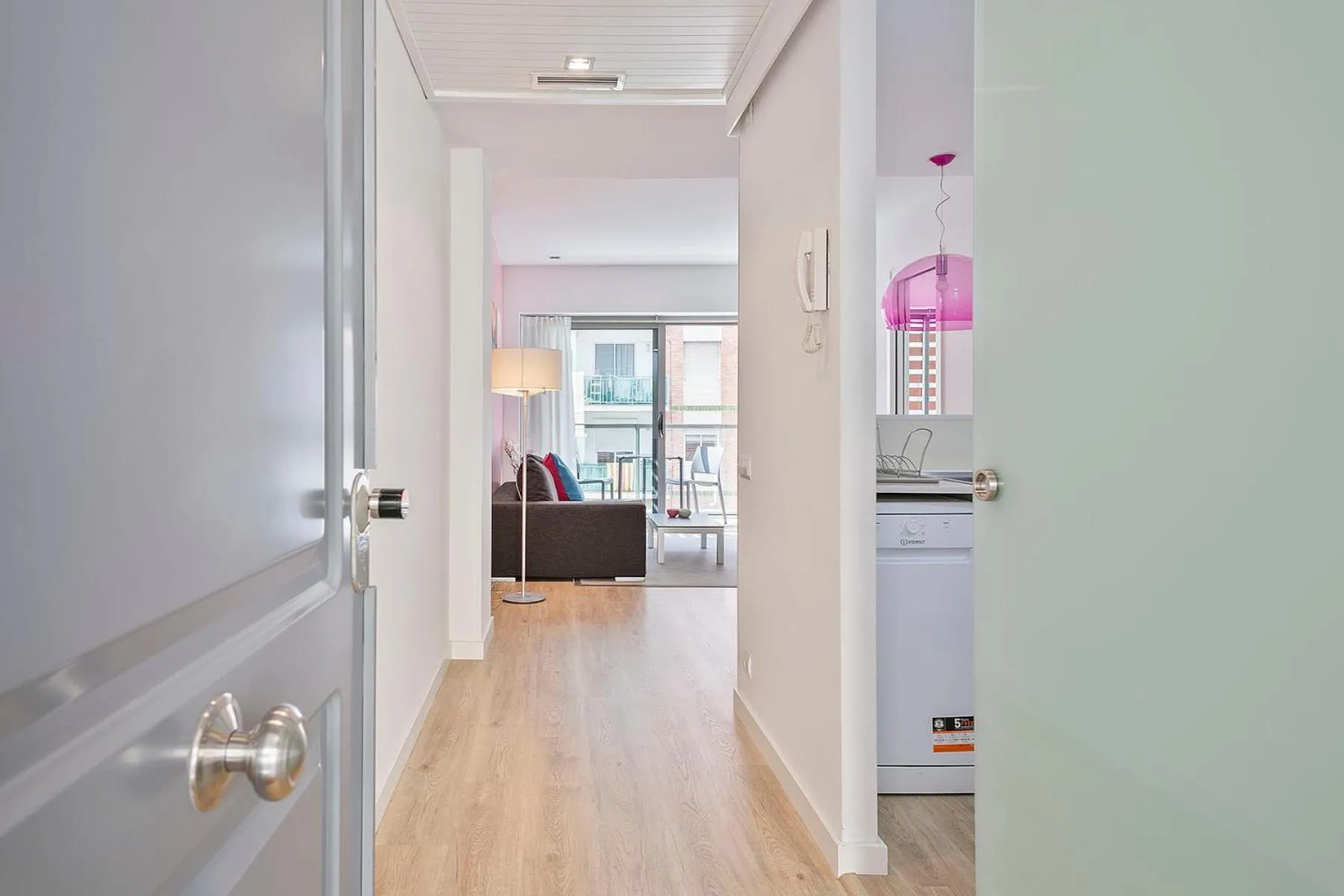 Photo of the whole room in Lugaris Rambla Apartments