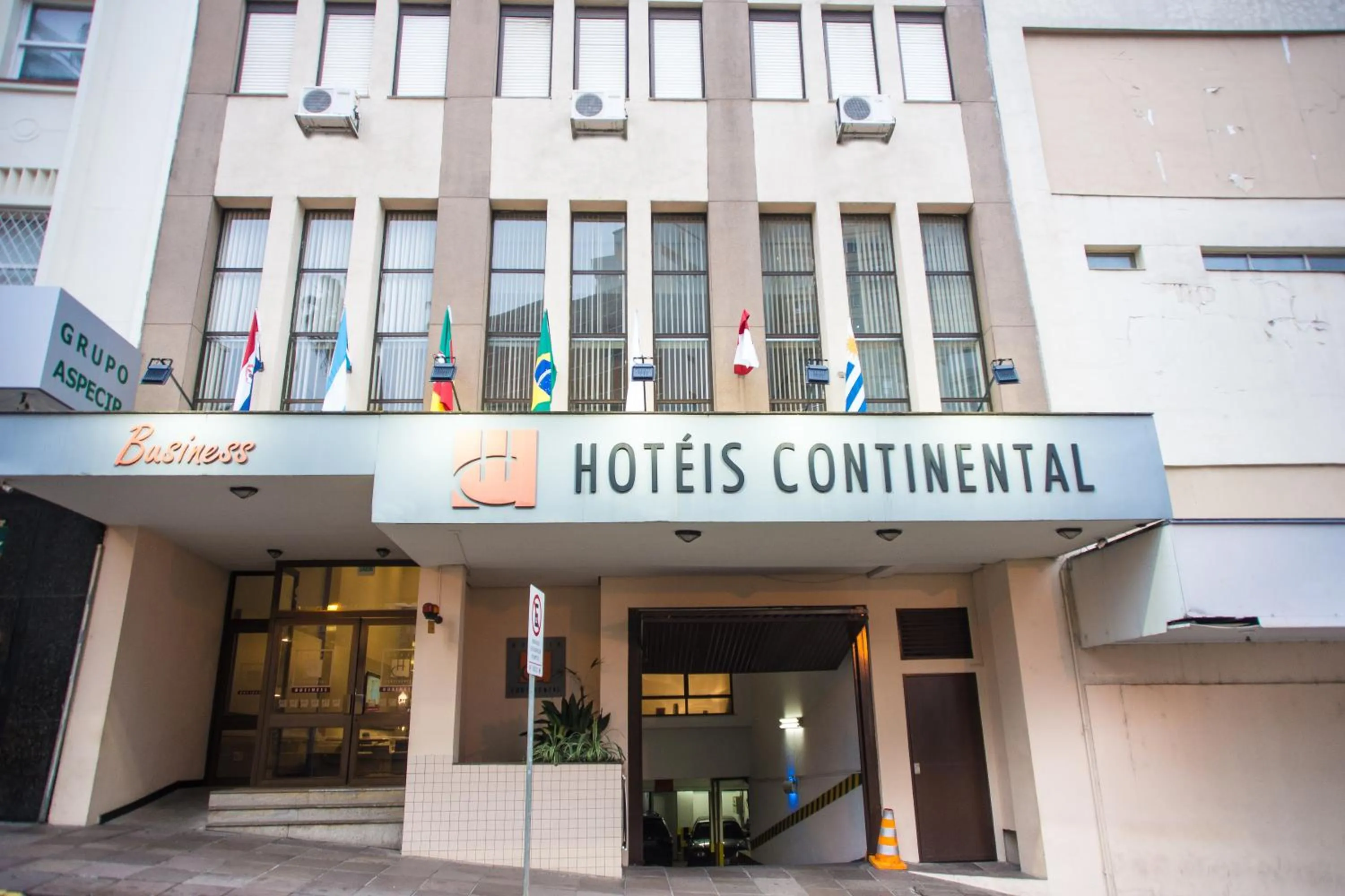 Hotel Continental Business - 200 metros do Complexo Hospitalar Santa Casa