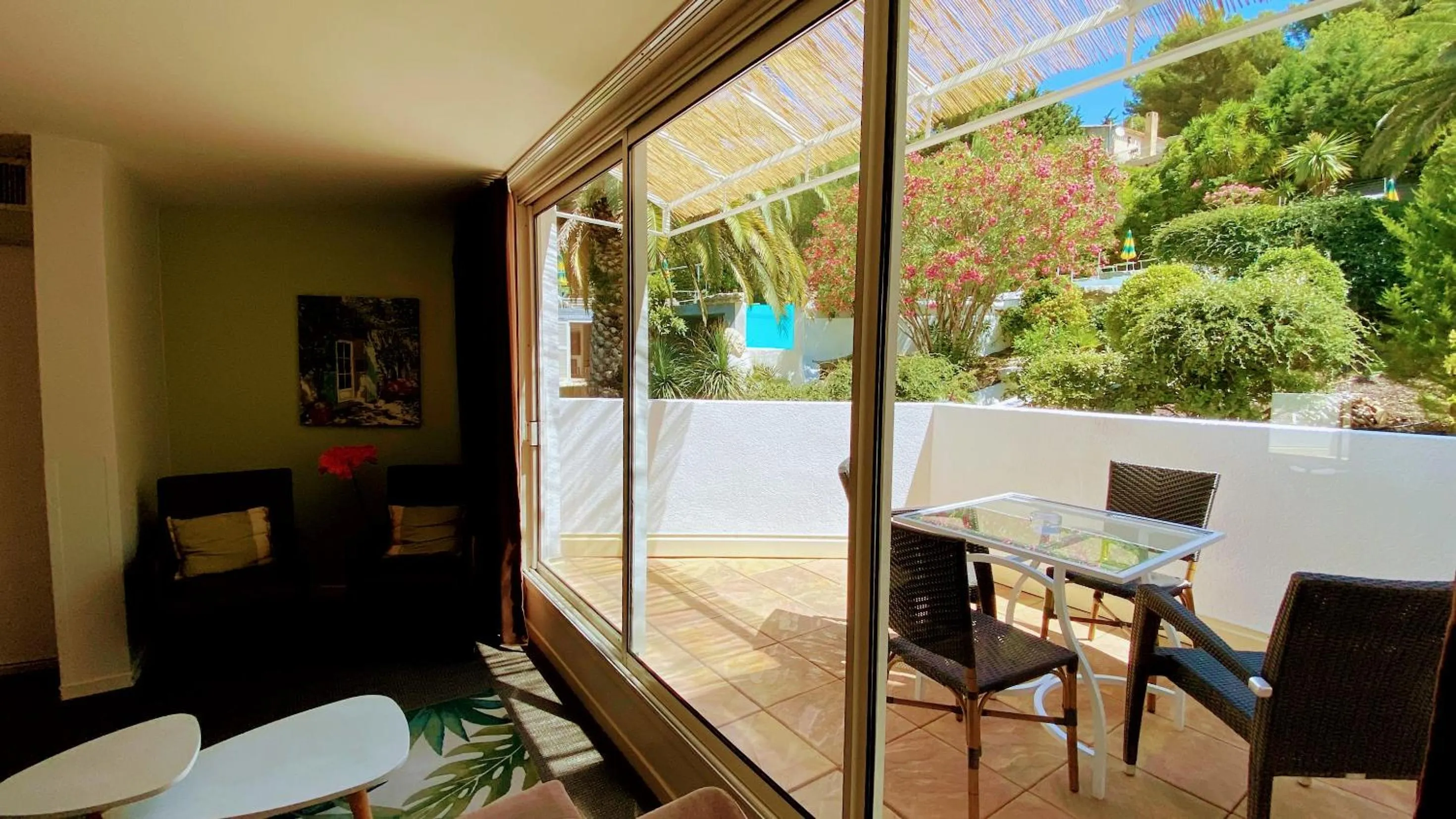 Balcony/Terrace in Royal Cottage Pamela Hotel Cassis
