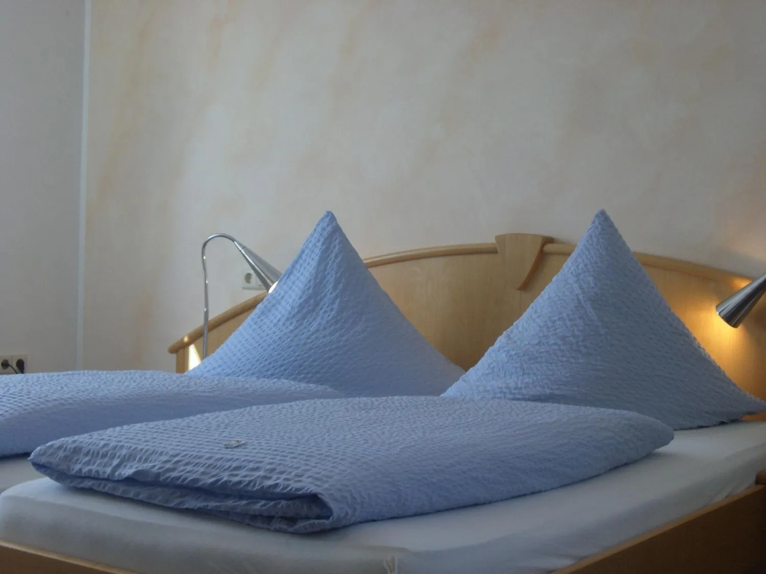 Photo of the whole room, Bed in Berghofstüble Obermarchtal