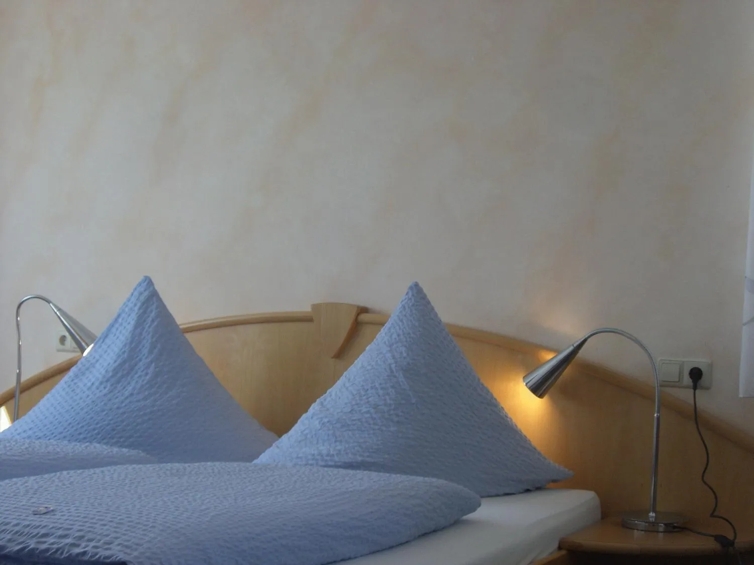 Photo of the whole room, Bed in Berghofstüble Obermarchtal