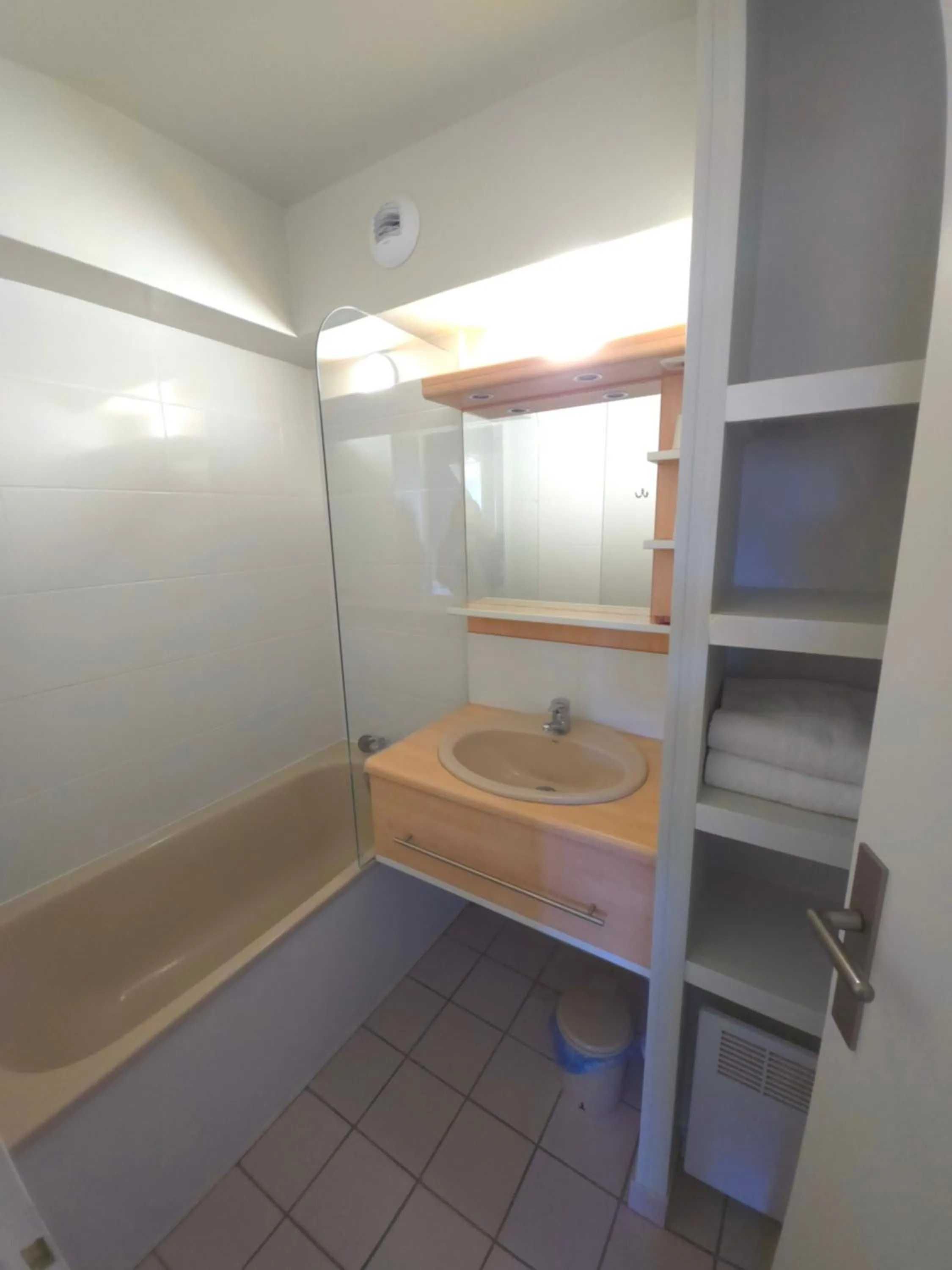 Bathroom in Geneva Residence