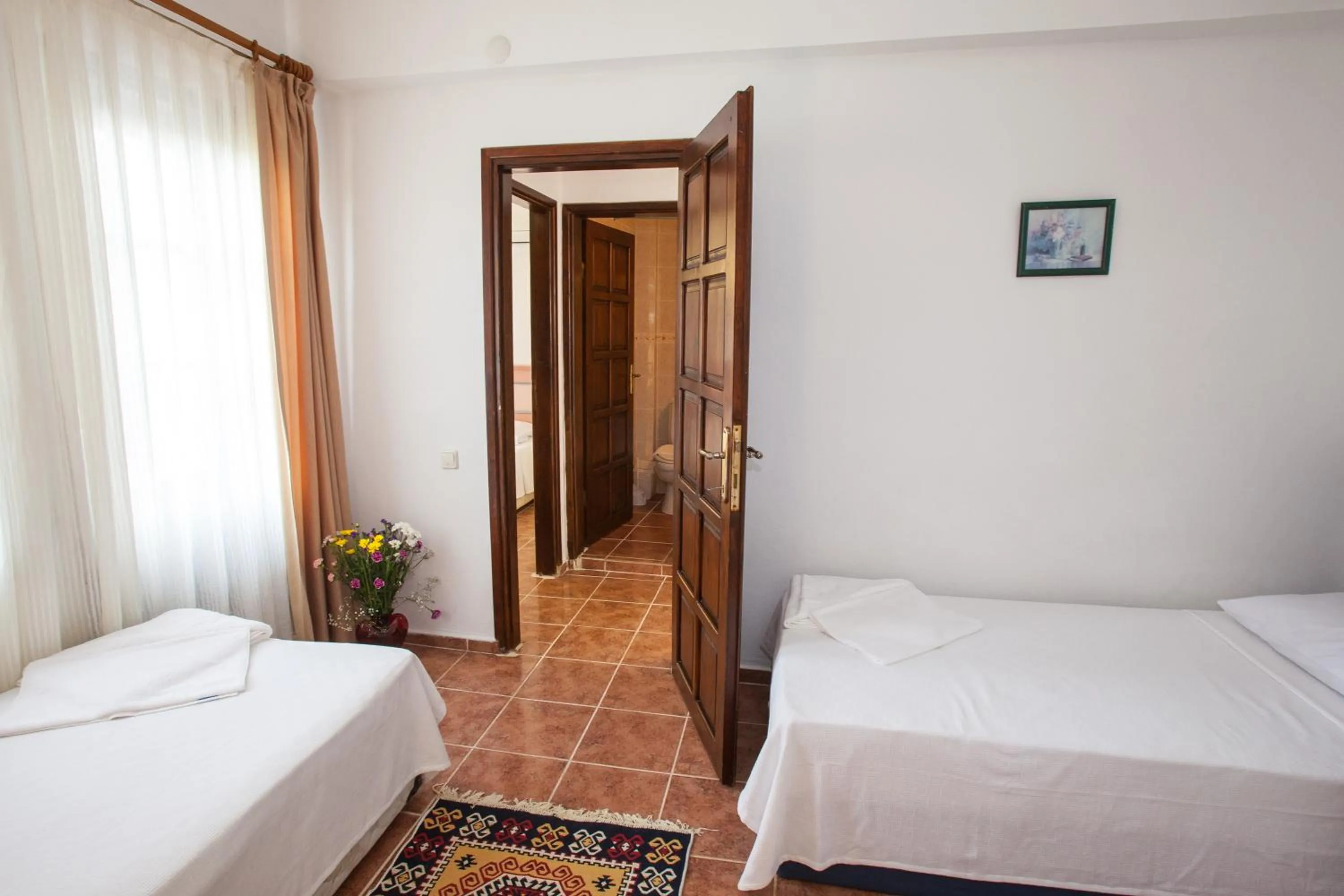 Papermoon Hotel & Apartments