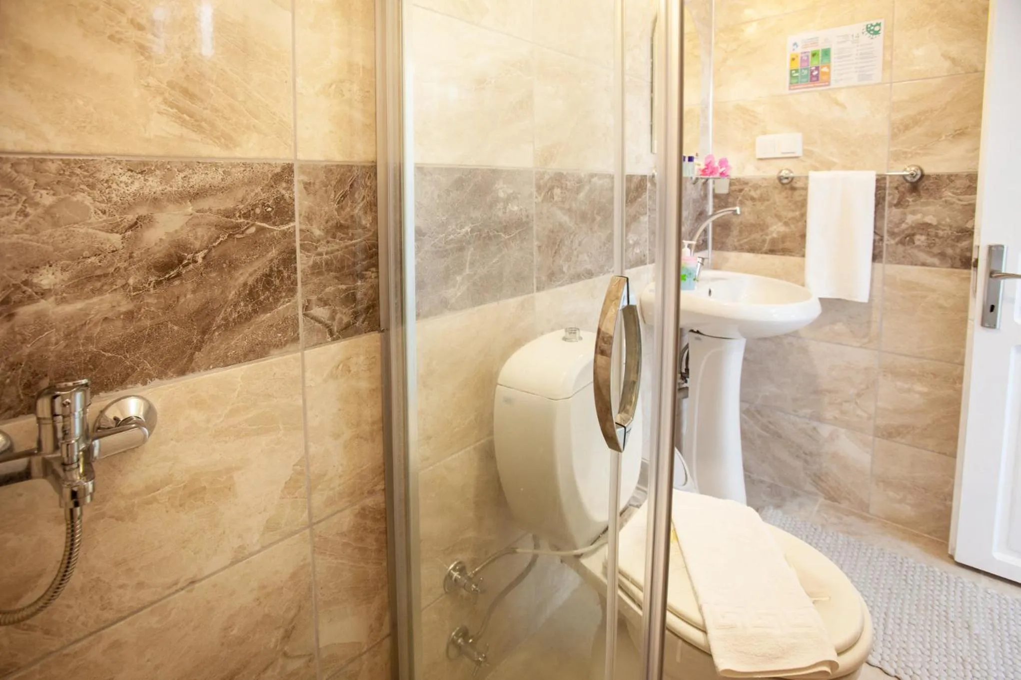 Papermoon Hotel & Apartments