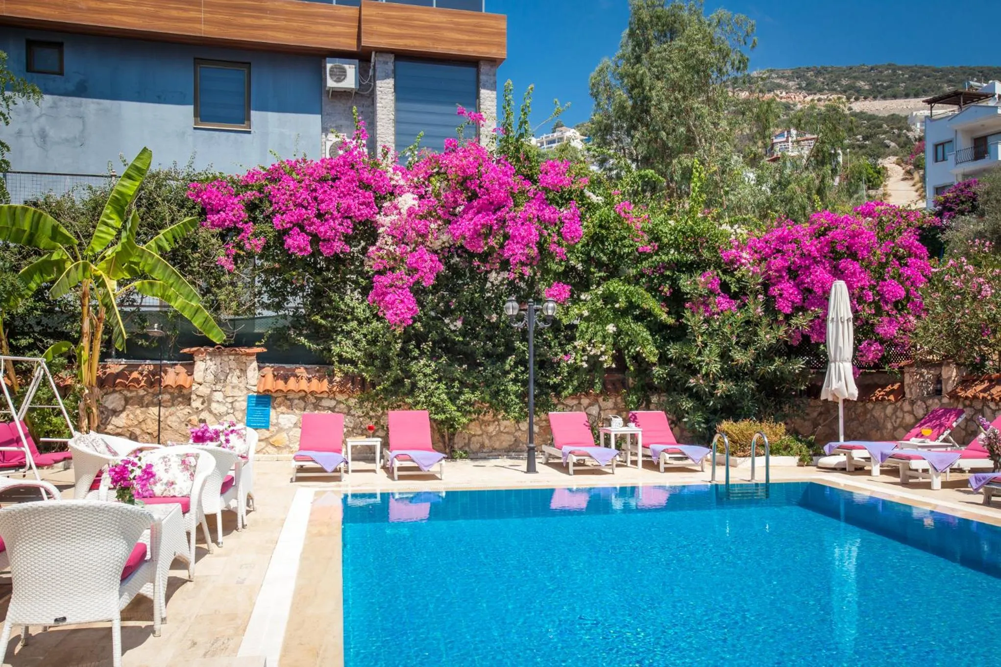 Papermoon Hotel & Apartments