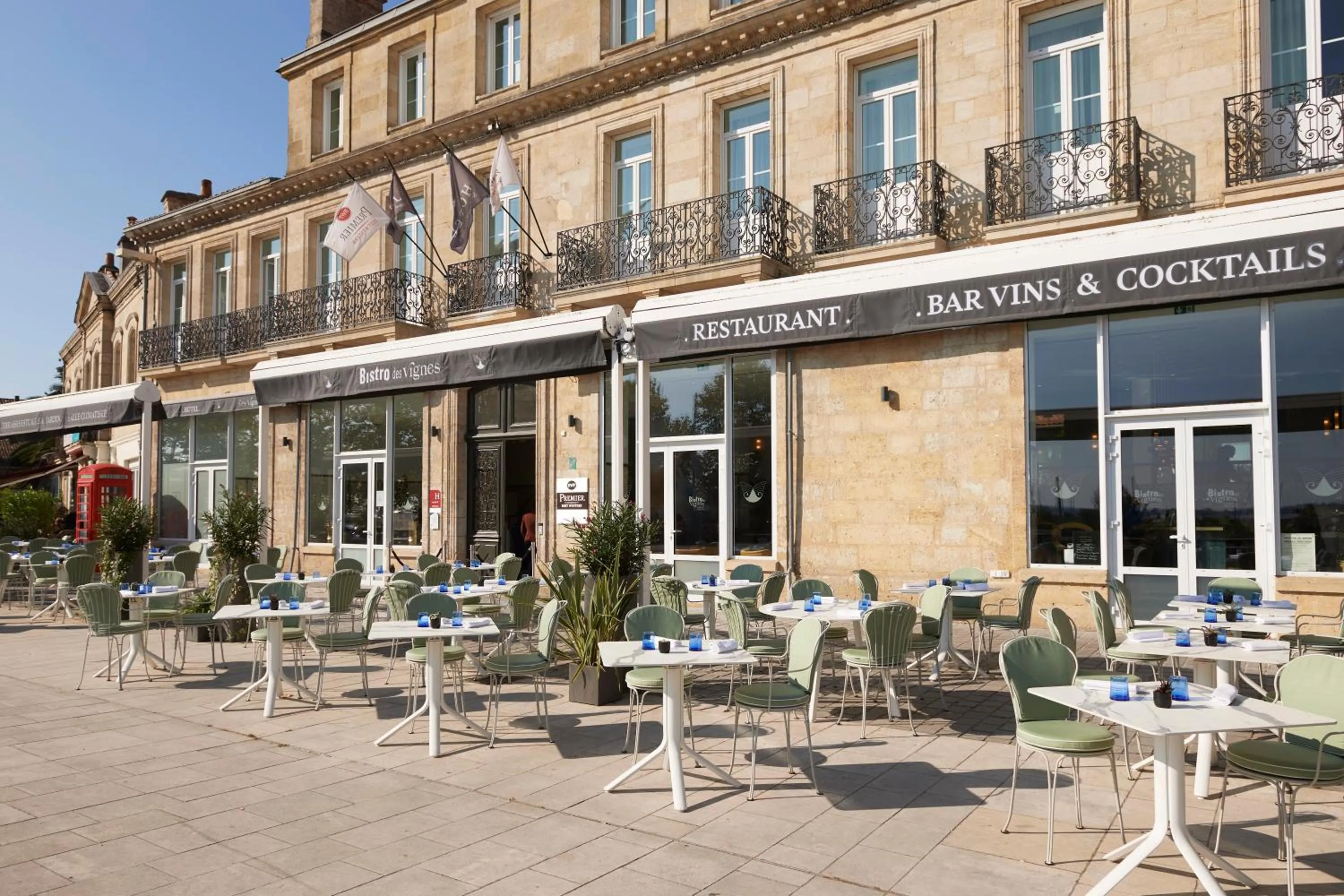 Restaurant/places to eat in Best Western Premier Hotel des Vignes et des Anges