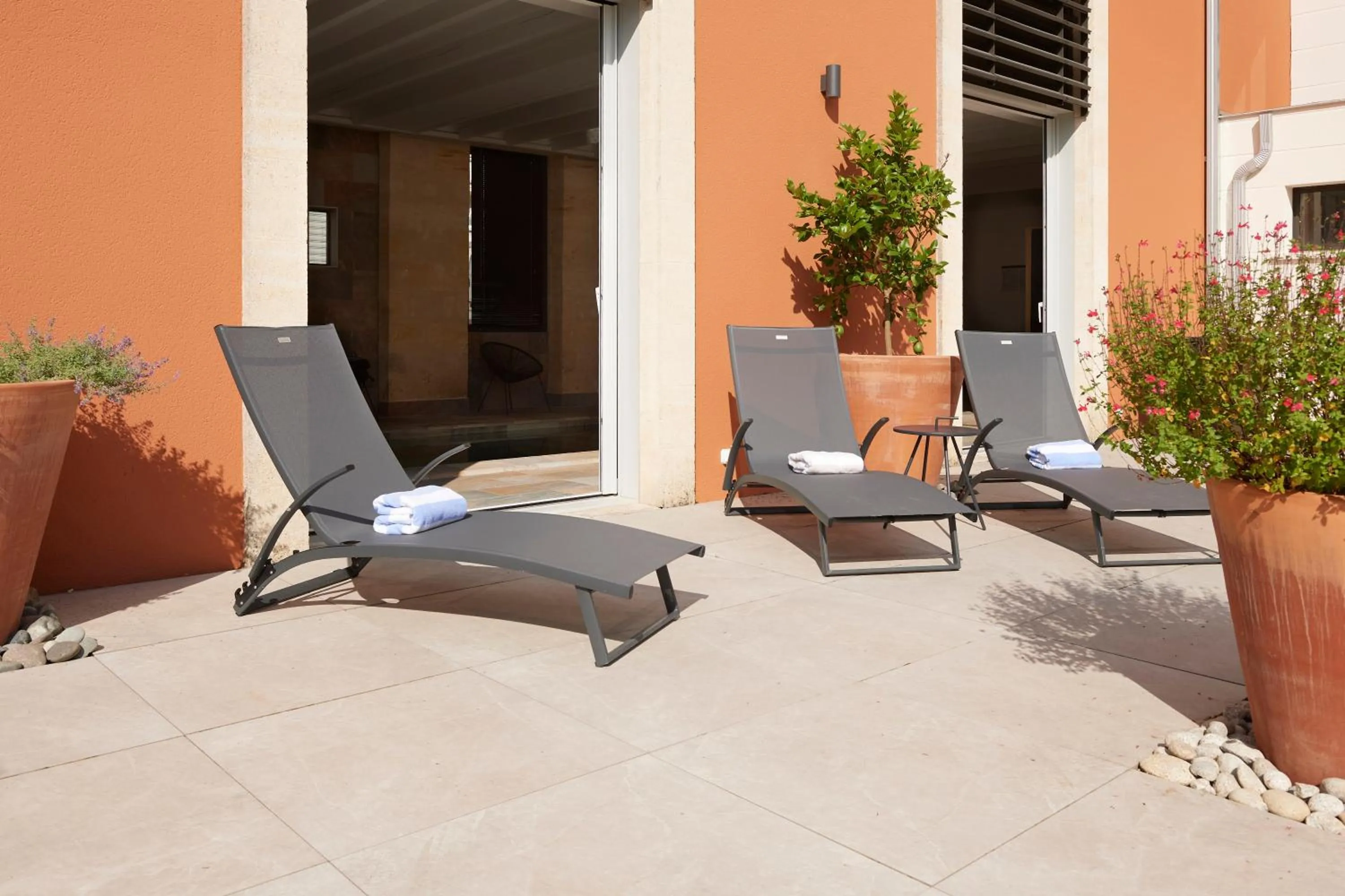 Solarium in Best Western Premier Hotel des Vignes et des Anges