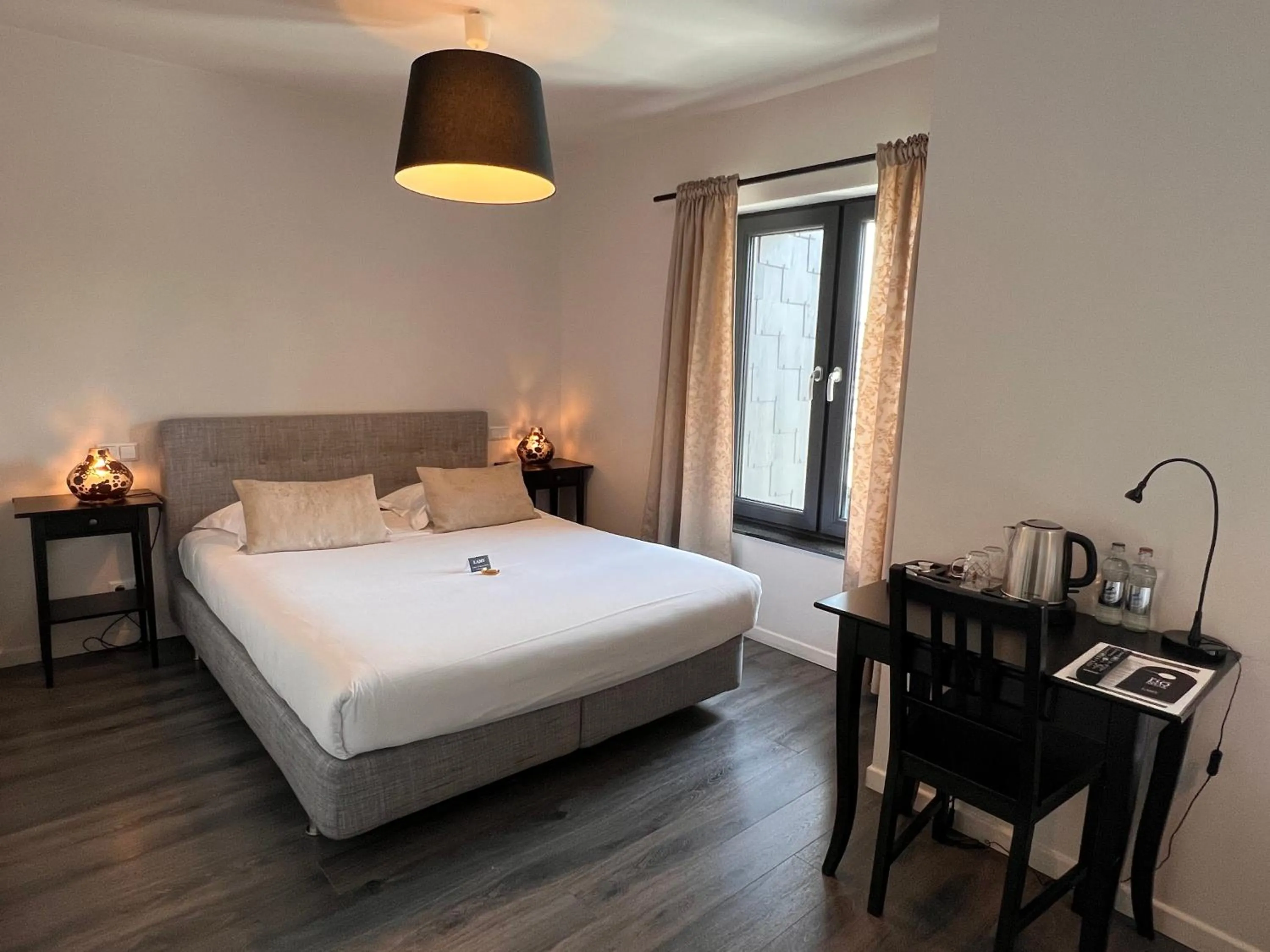 Bedroom, Bed in Hôtel Restaurant Lamy