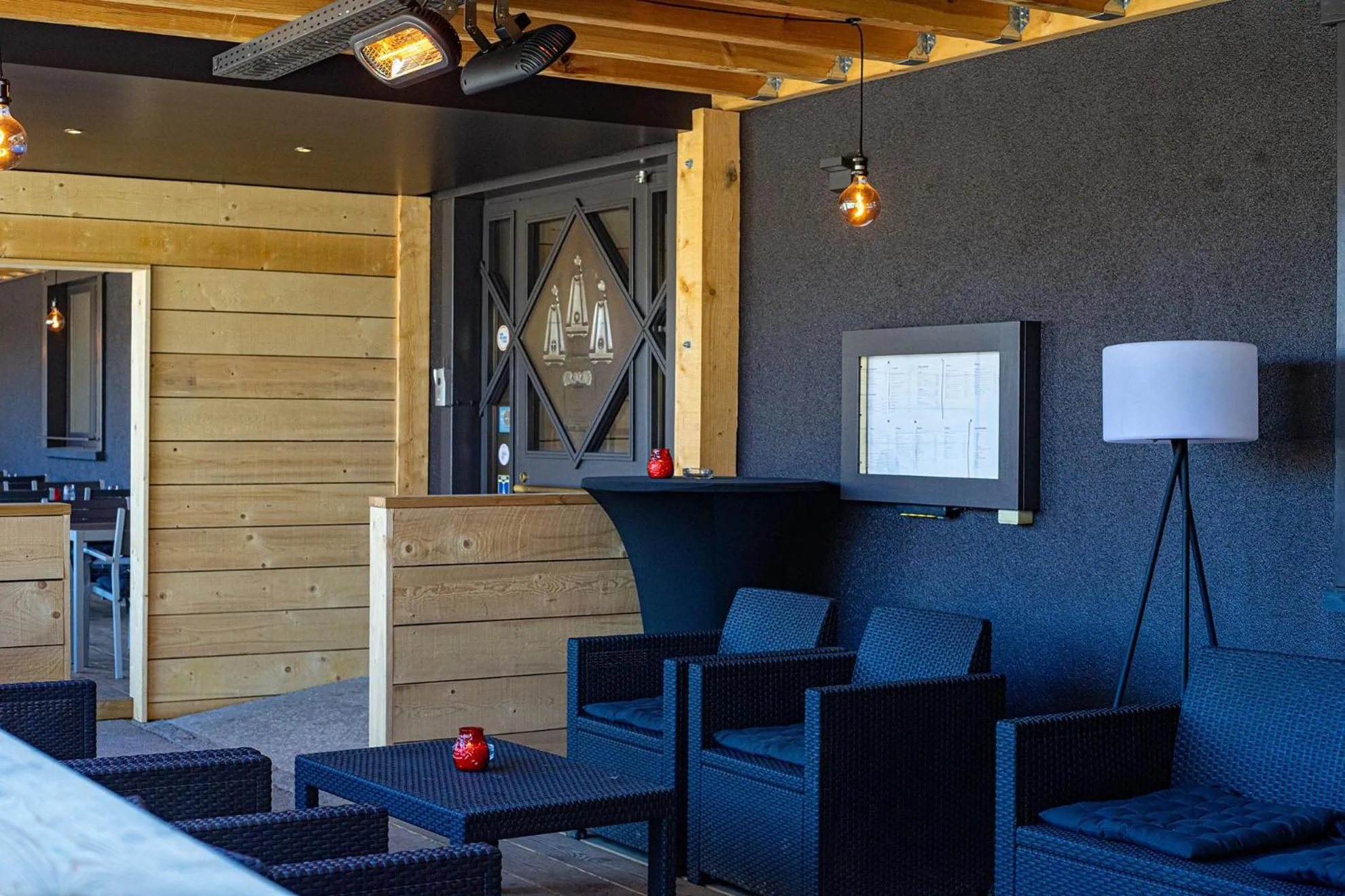 Property building in Hôtel Restaurant Lamy