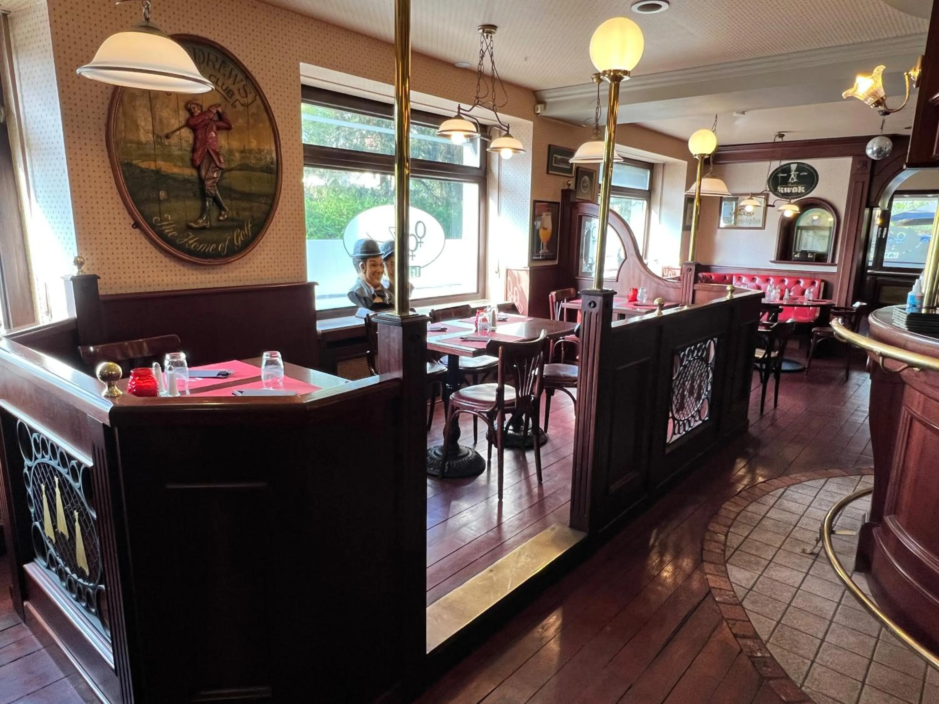 Restaurant/places to eat in Hôtel Restaurant Lamy