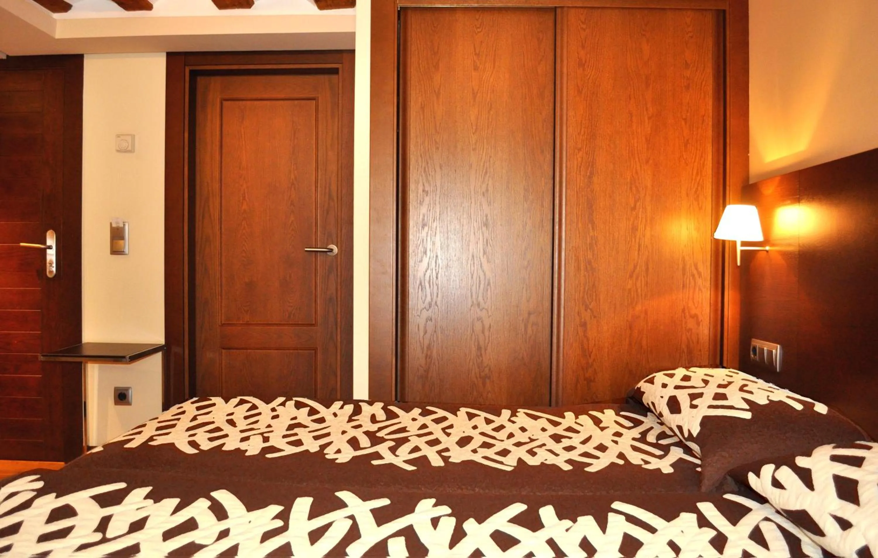 Photo of the whole room, Bed in El Molino de Floren