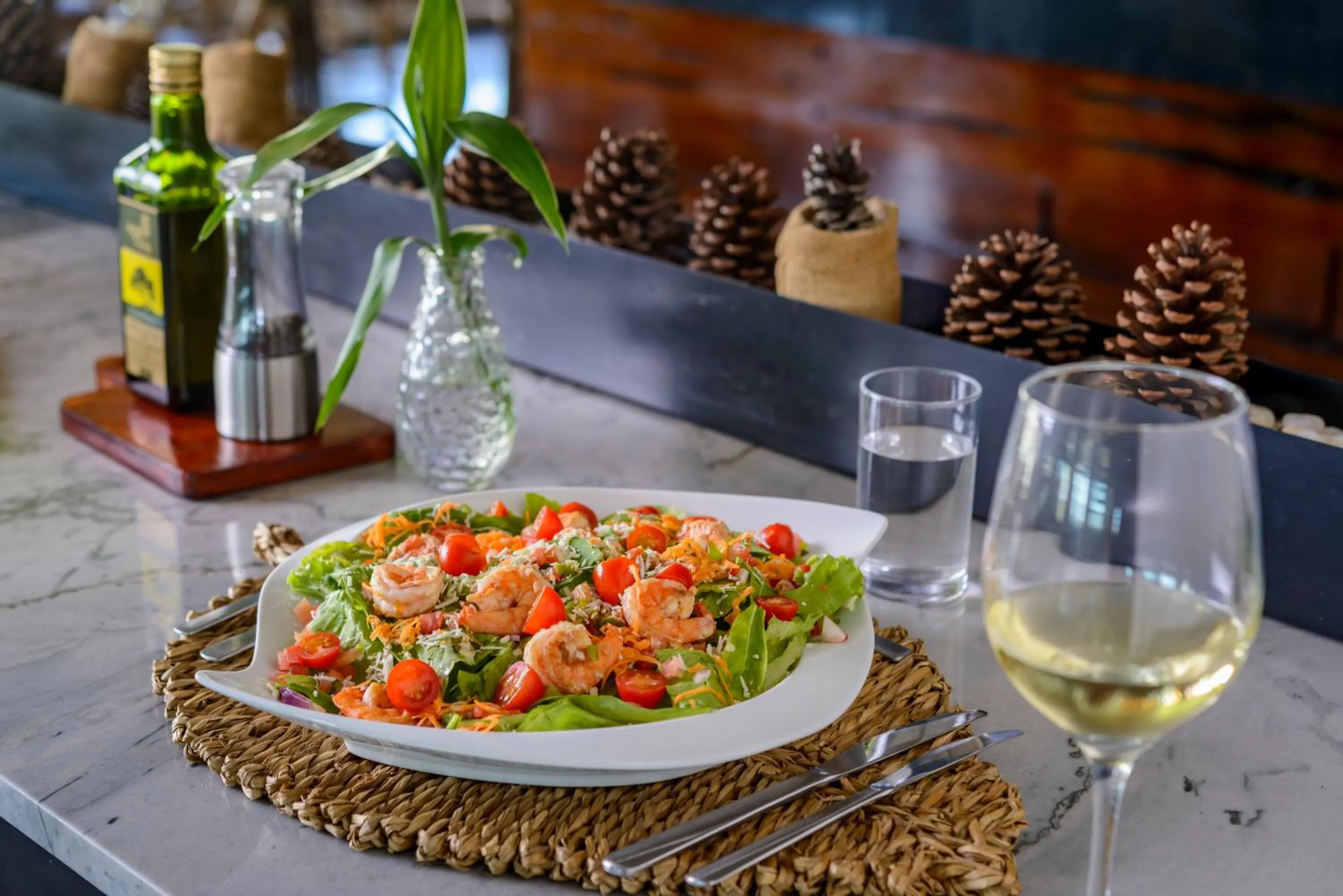 Restaurant/places to eat in Hardman Praia Hotel