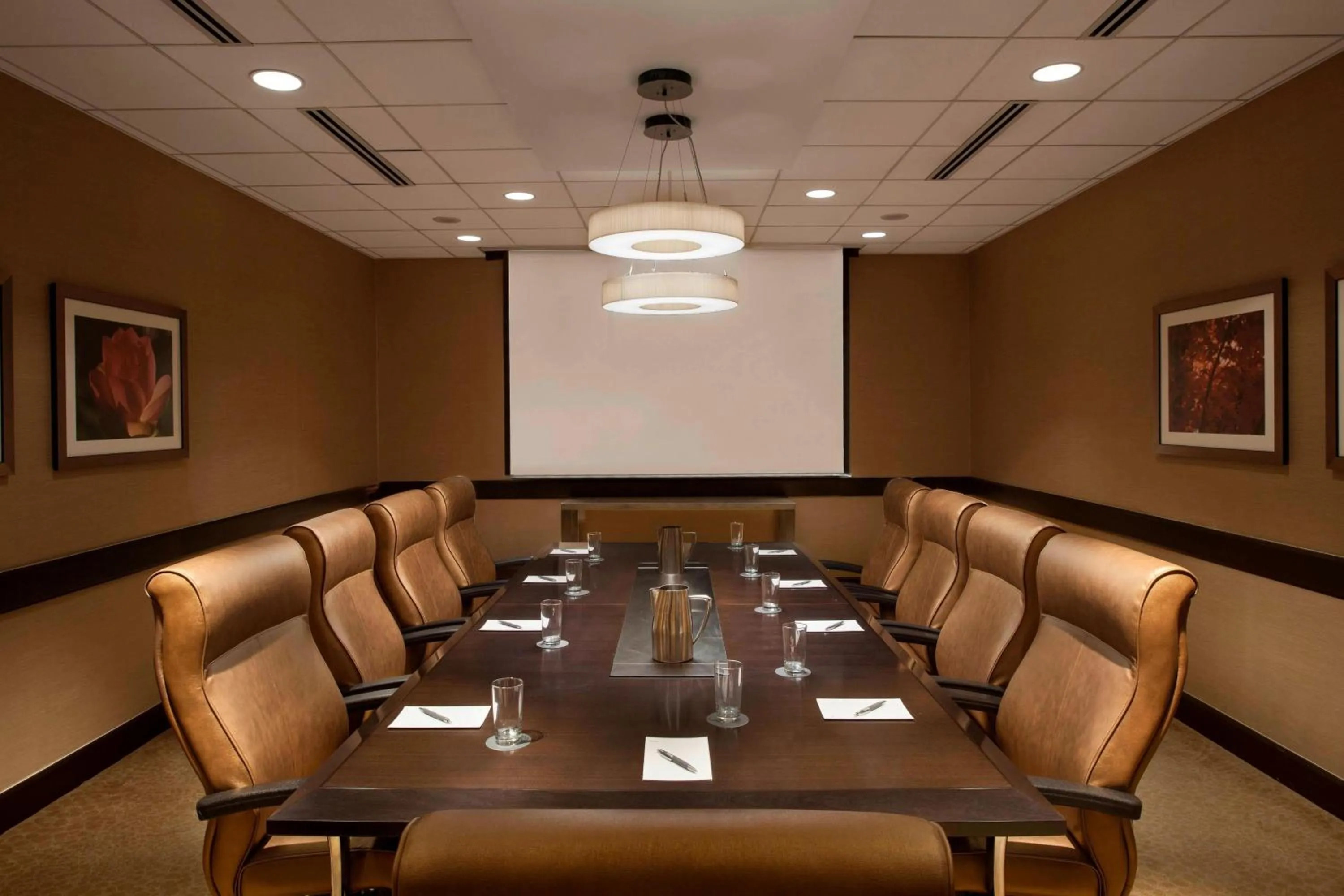 Meeting/conference room in The Westin Southfield Detroit