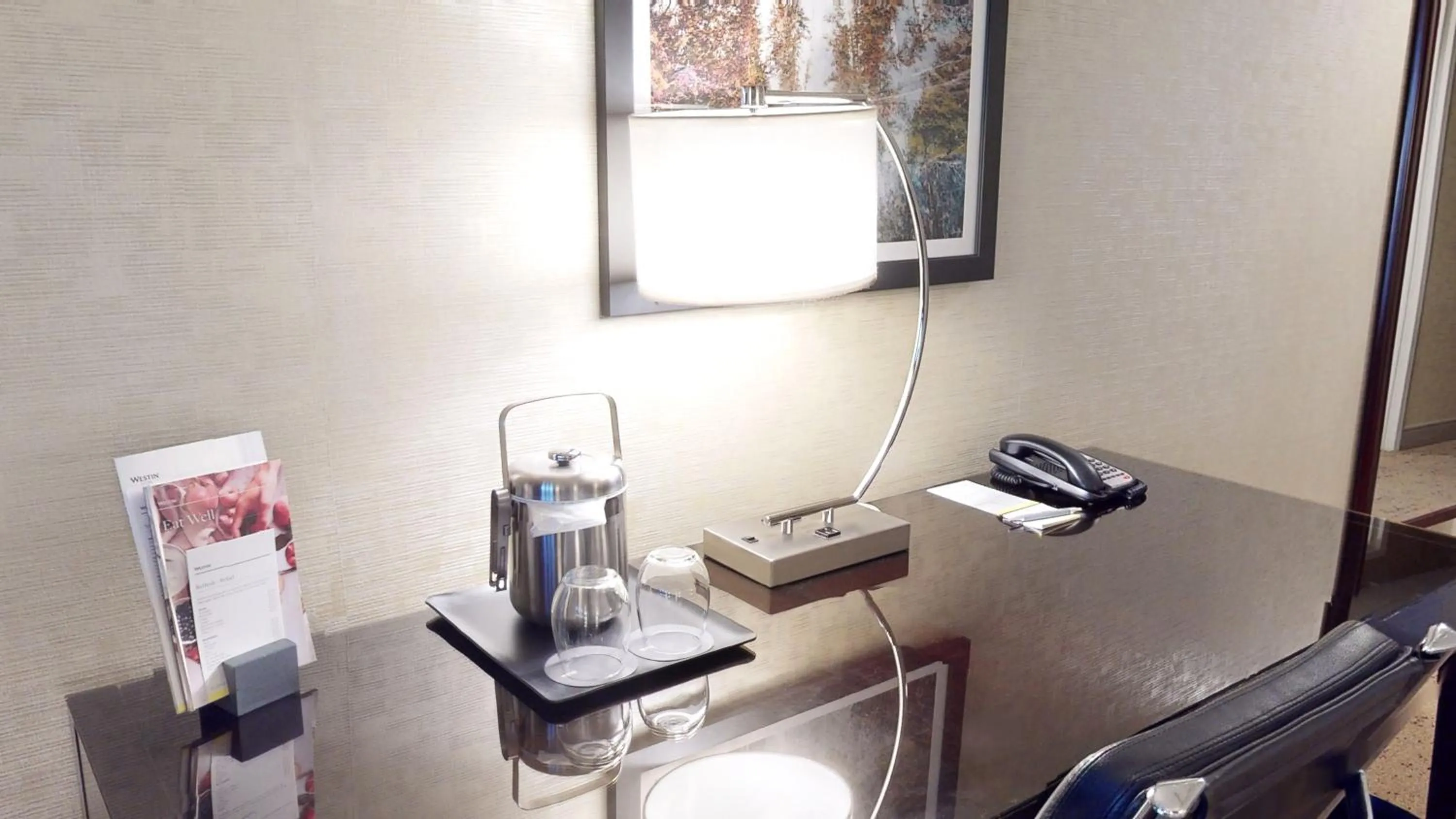 furniture in The Westin Southfield Detroit