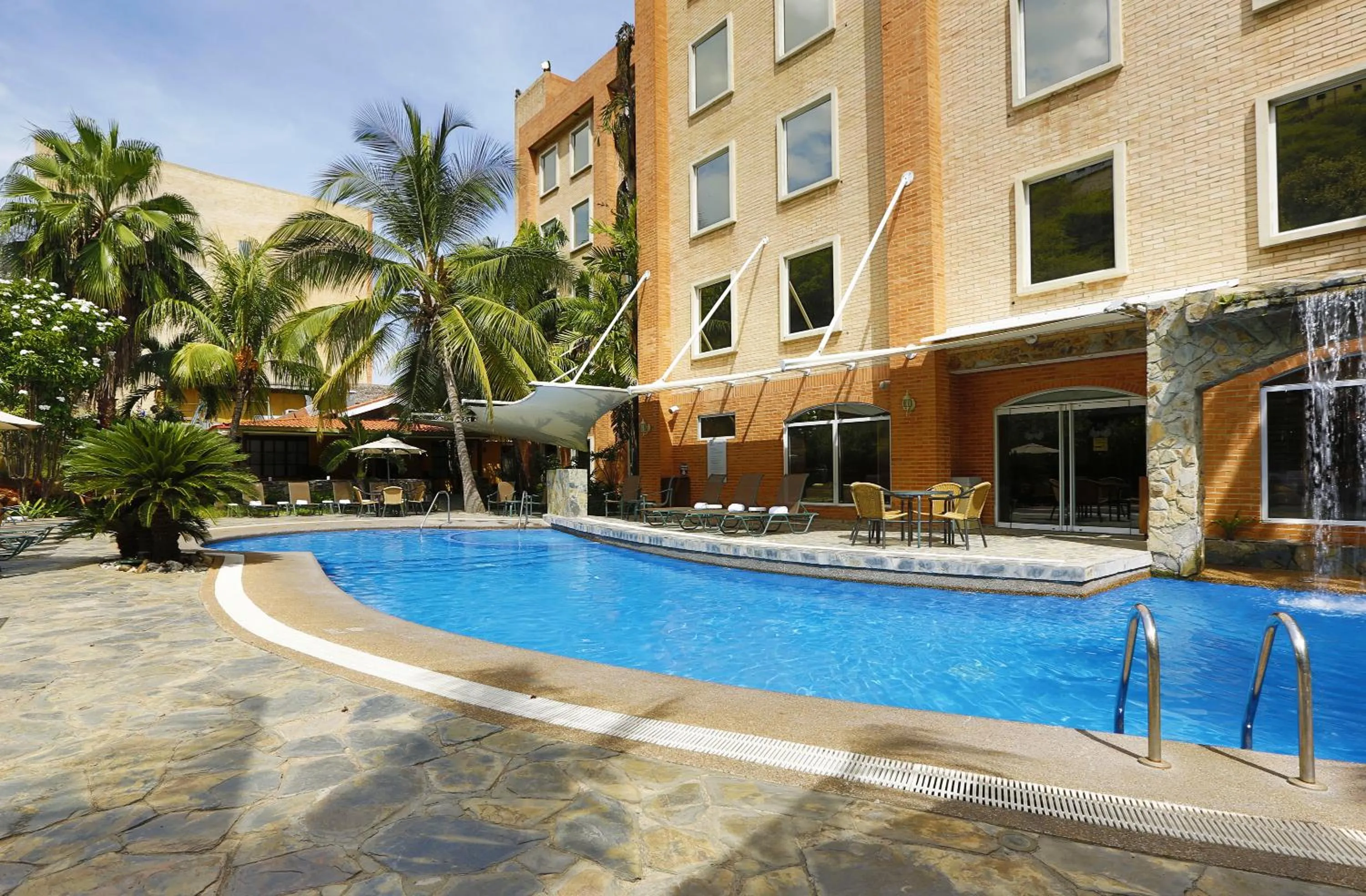 Day in Eurobuilding Express Maiquetía